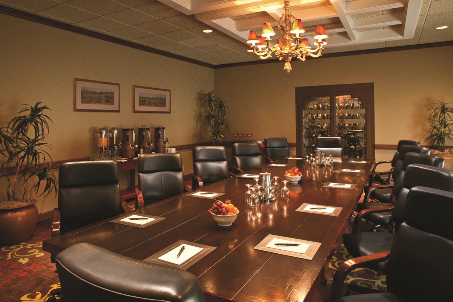 Meeting Room | DoubleTree by Hilton Sonoma - Wine Country