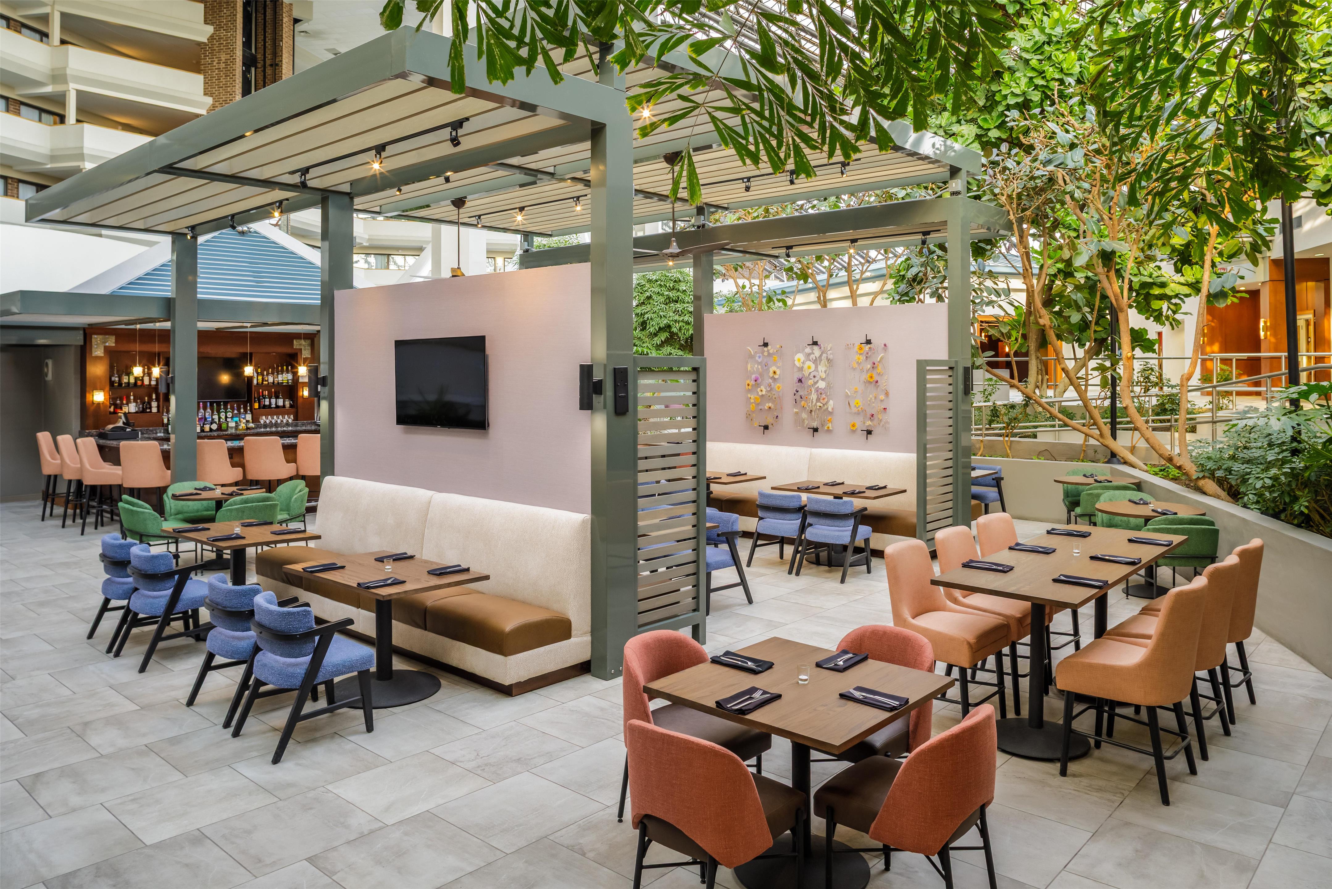 Restaurant | DoubleTree by Hilton Rochester