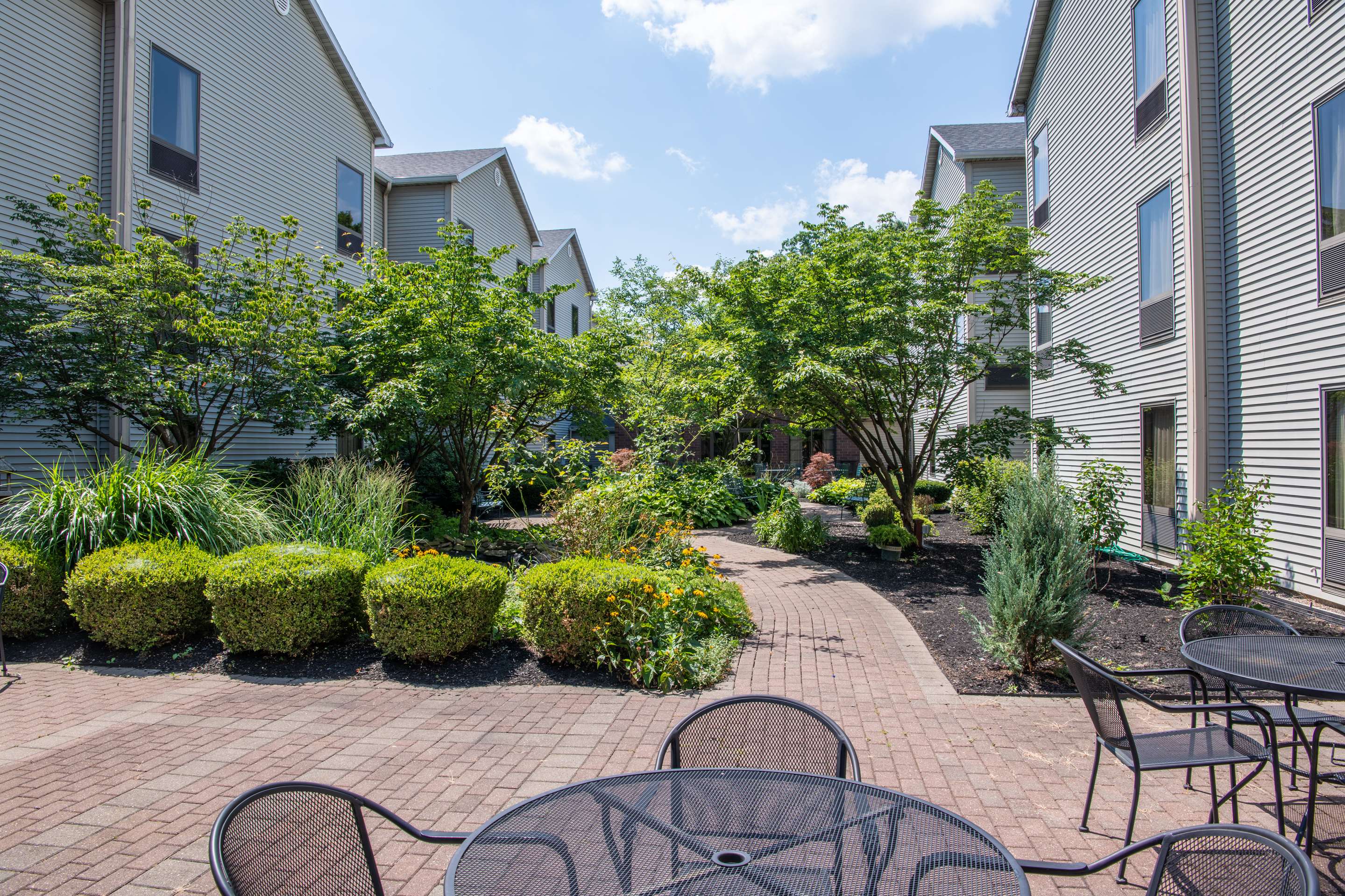 Exterior | Hampton Inn & Suites Rochester/Victor