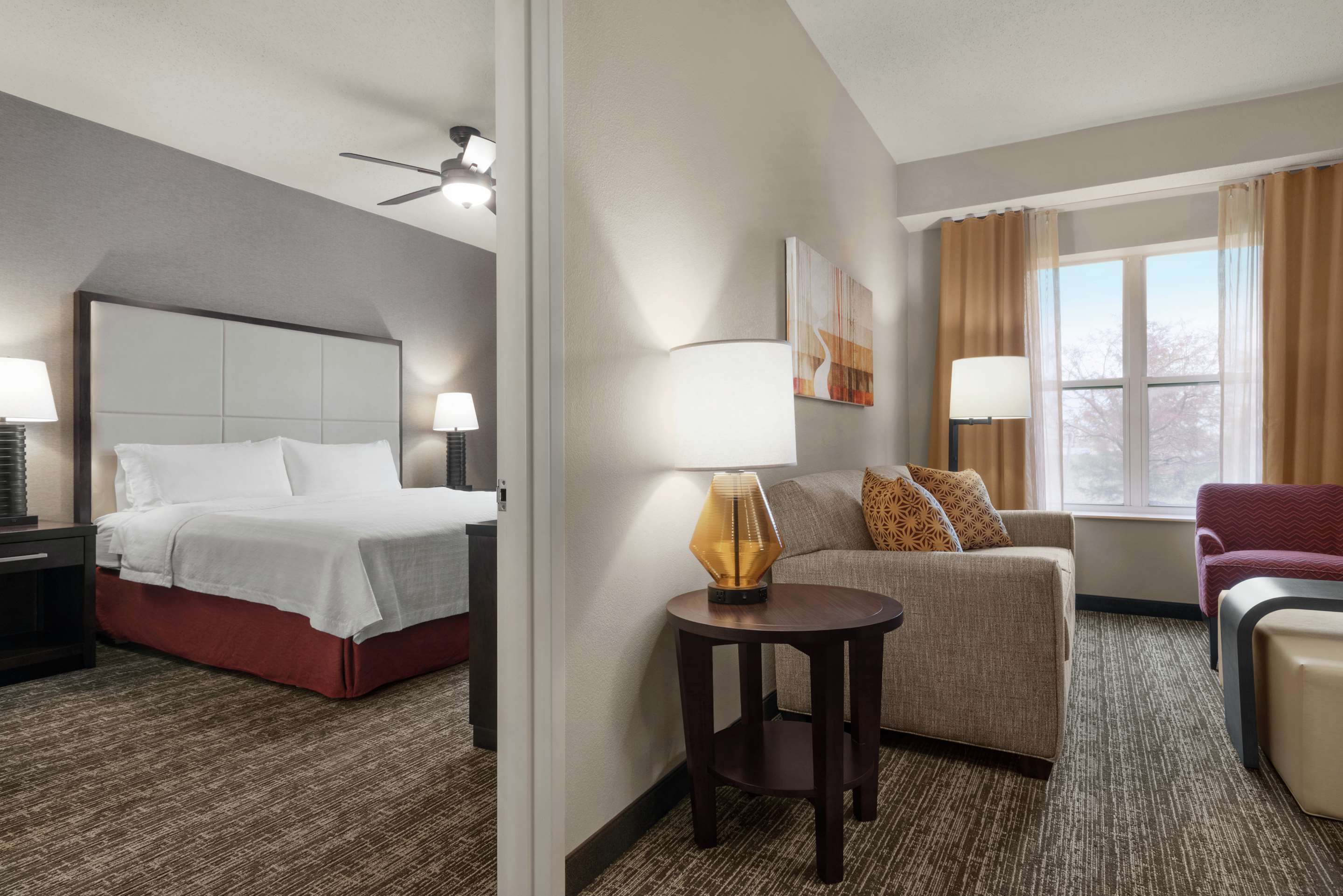Guest room