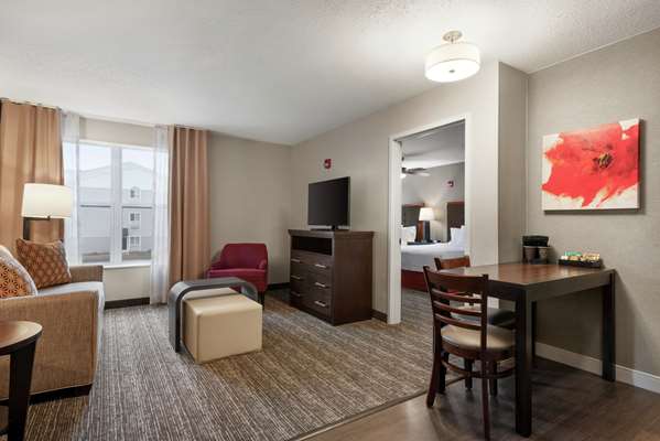 - Homewood Suites by Hilton Henrietta Rochester - I-390, Exit 13