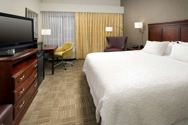  - Hampton Inn North Rochester