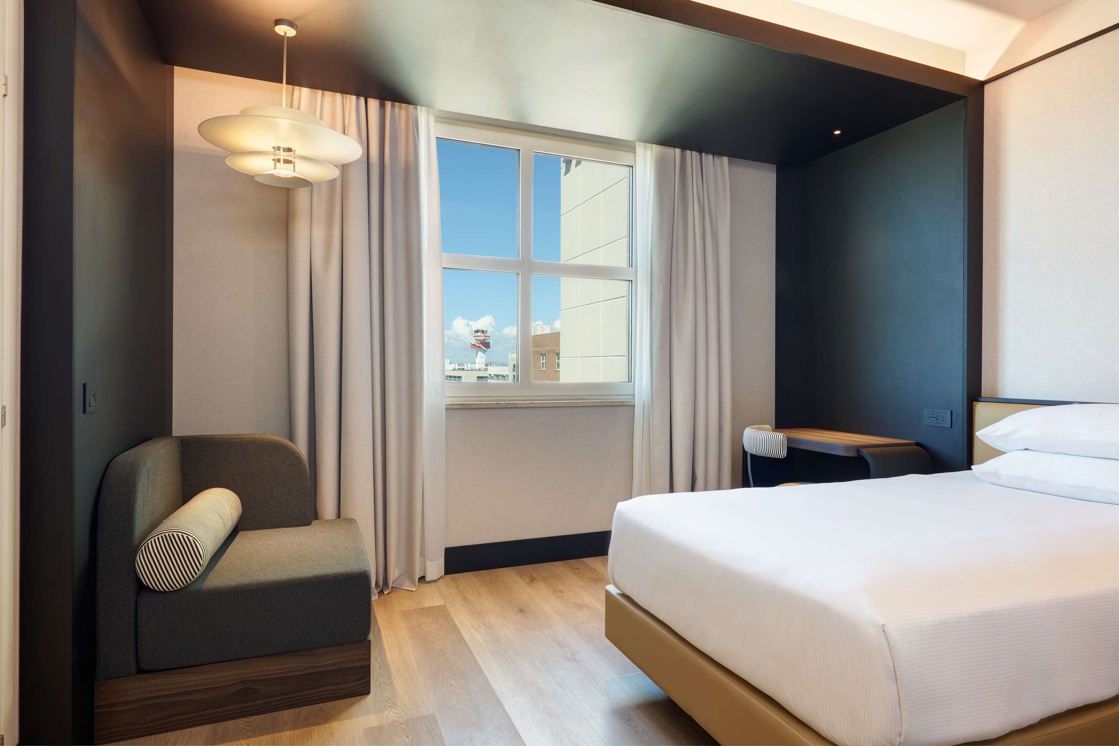 Hilton Rome Airport Room Type - TWIN DELUXE RM