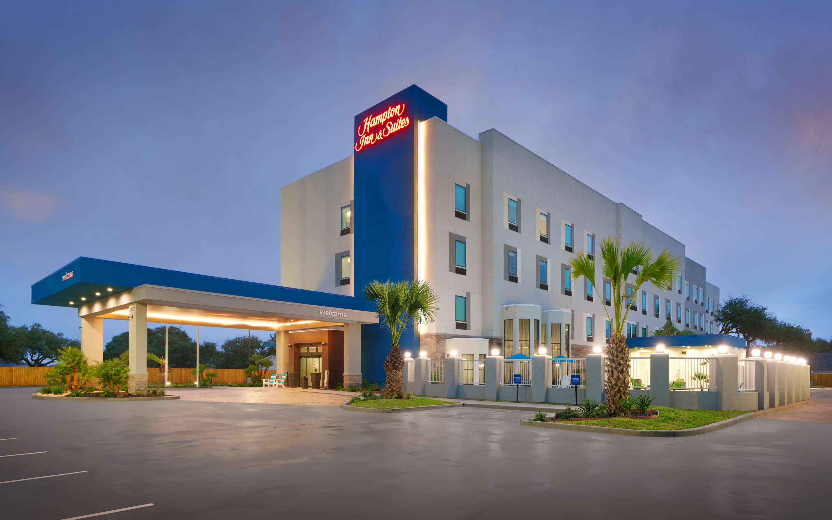 Exterior | Hampton Inn & Suites Rockport-Fulton