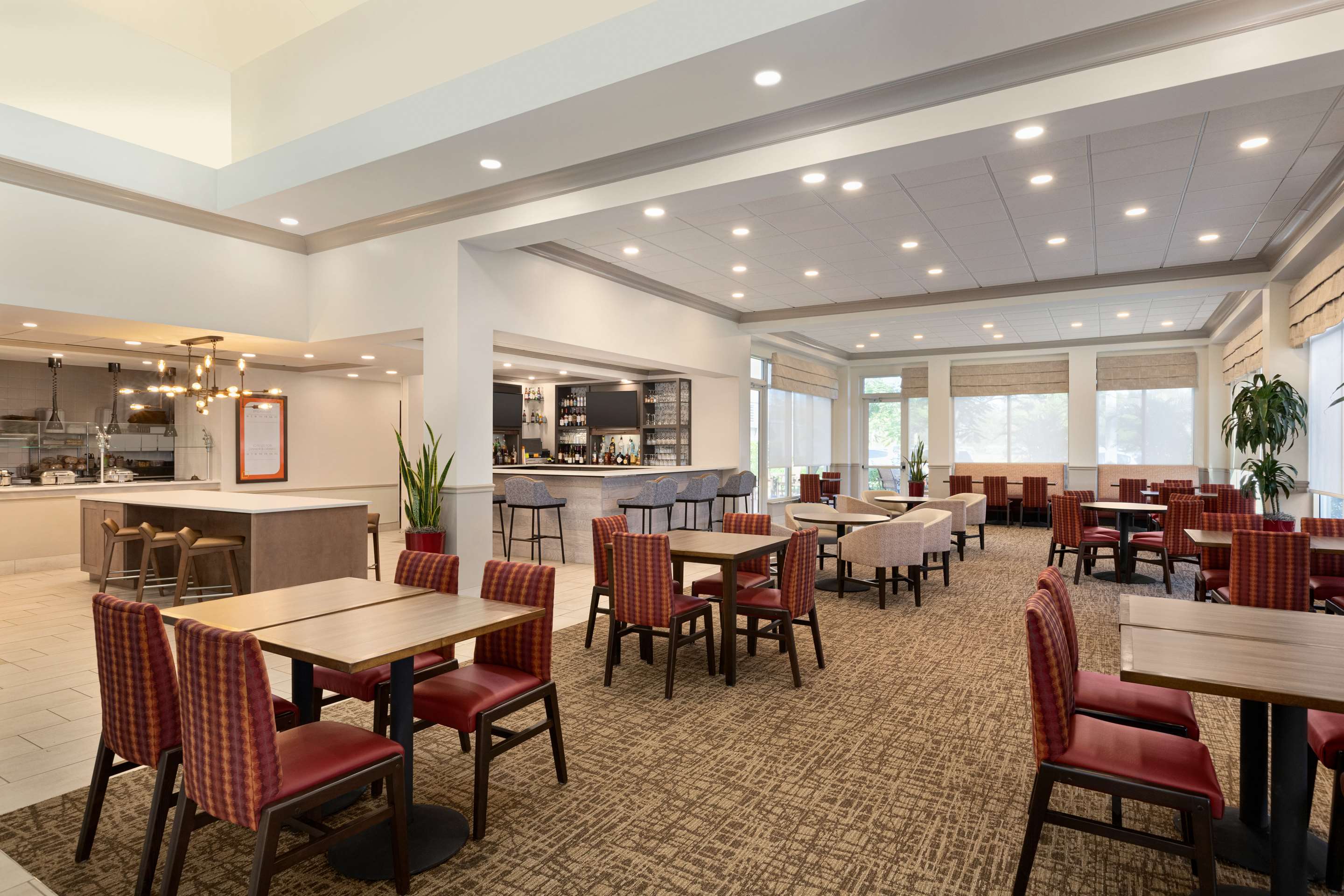 Restaurant | Hilton Garden Inn Fort Myers Airport/FGCU
