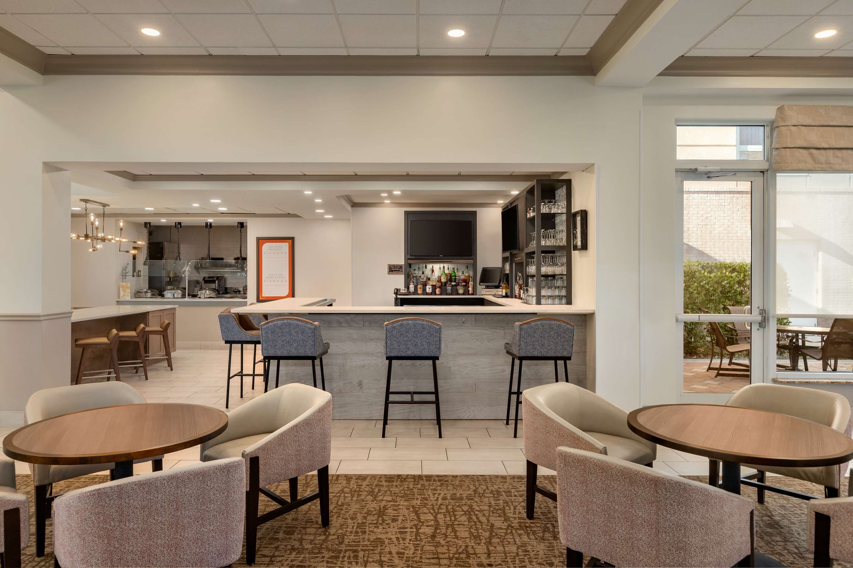 BarLounge | Hilton Garden Inn Fort Myers Airport/FGCU