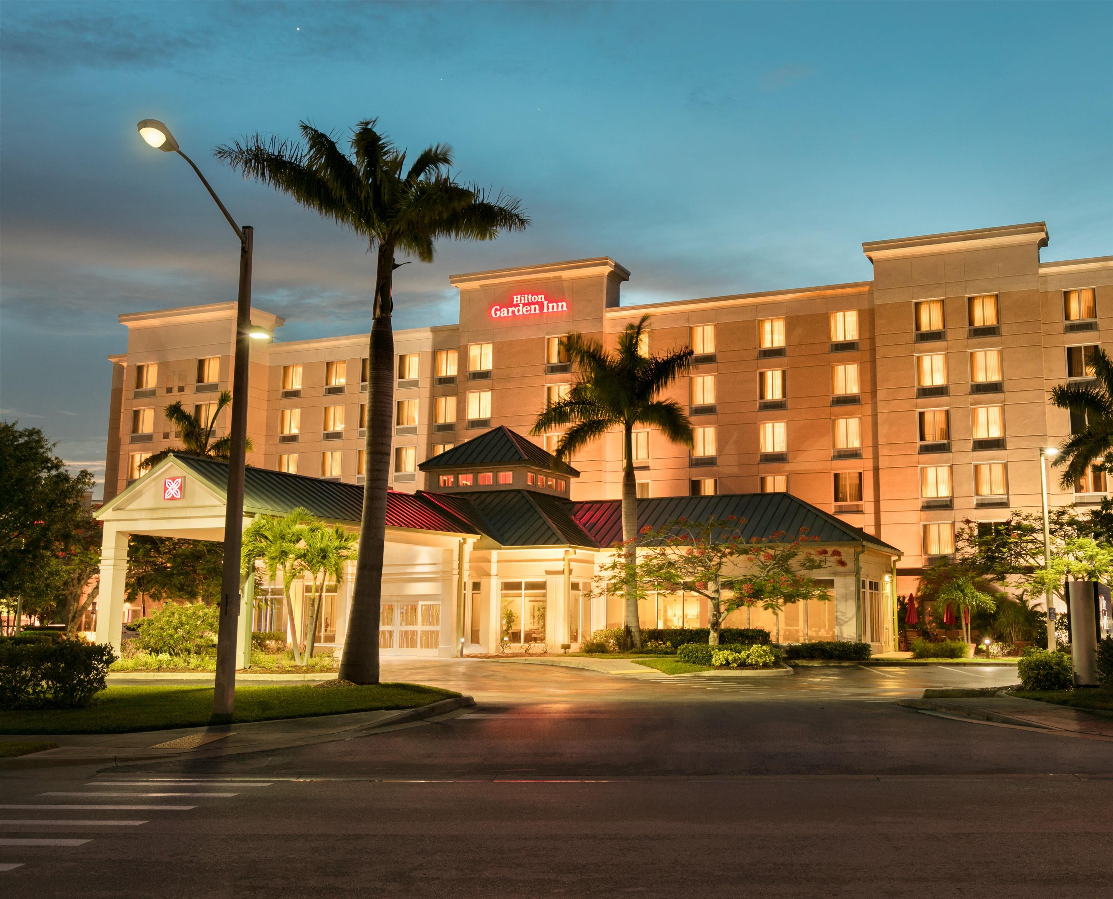 Exterior | Hilton Garden Inn Fort Myers Airport/FGCU