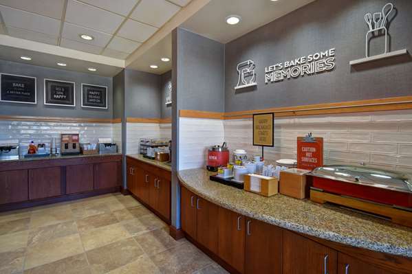 Amenities - Hampton Inn Rutland