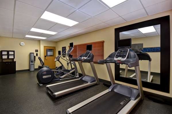 Fitness/ Exercise Room - Hampton Inn Rutland
