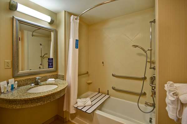  - Hampton Inn Rutland