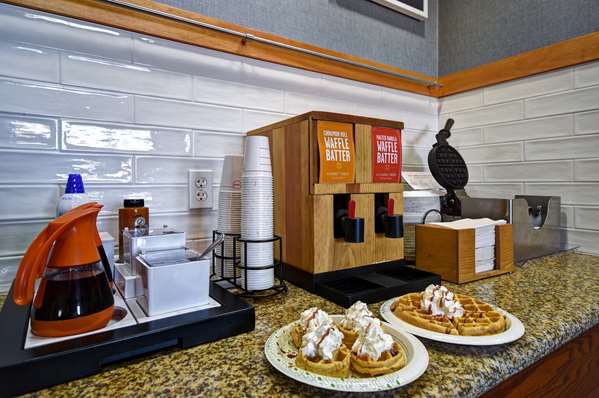 Amenities - Hampton Inn Rutland