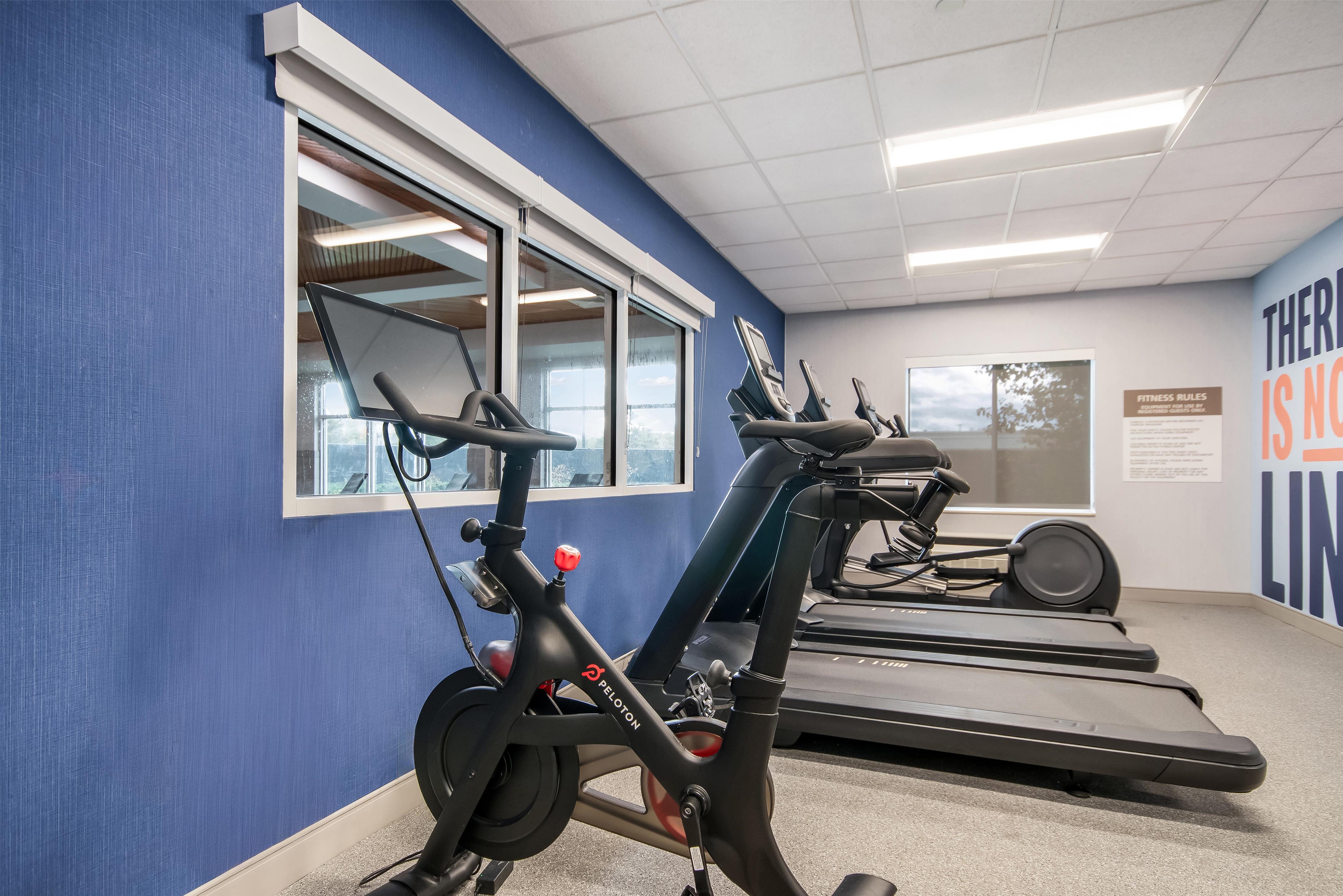 Health club fitness center gym | Hampton Inn Rutland