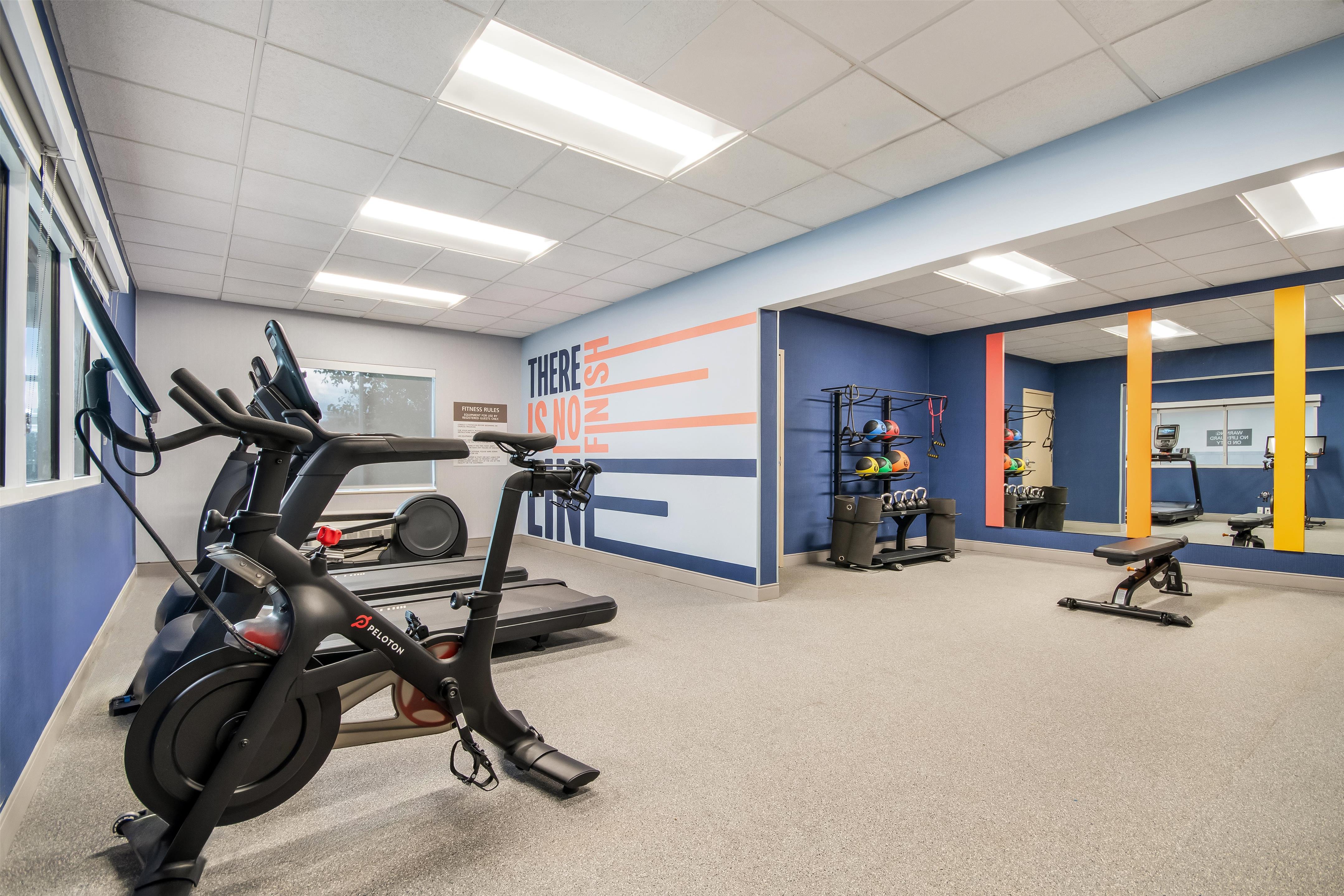 Health club fitness center gym | Hampton Inn Rutland