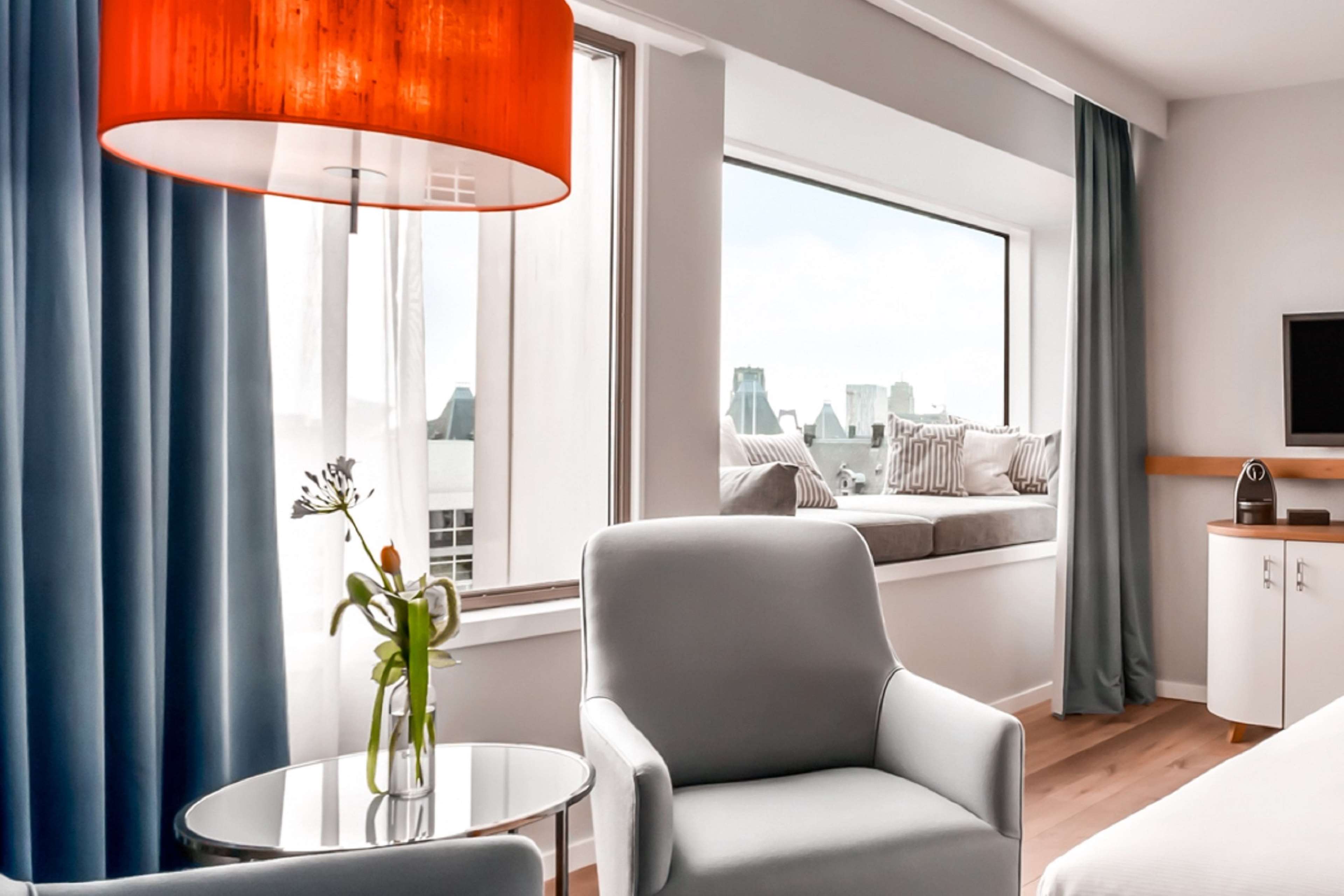 Hilton Rotterdam Room Type - Junior Suite