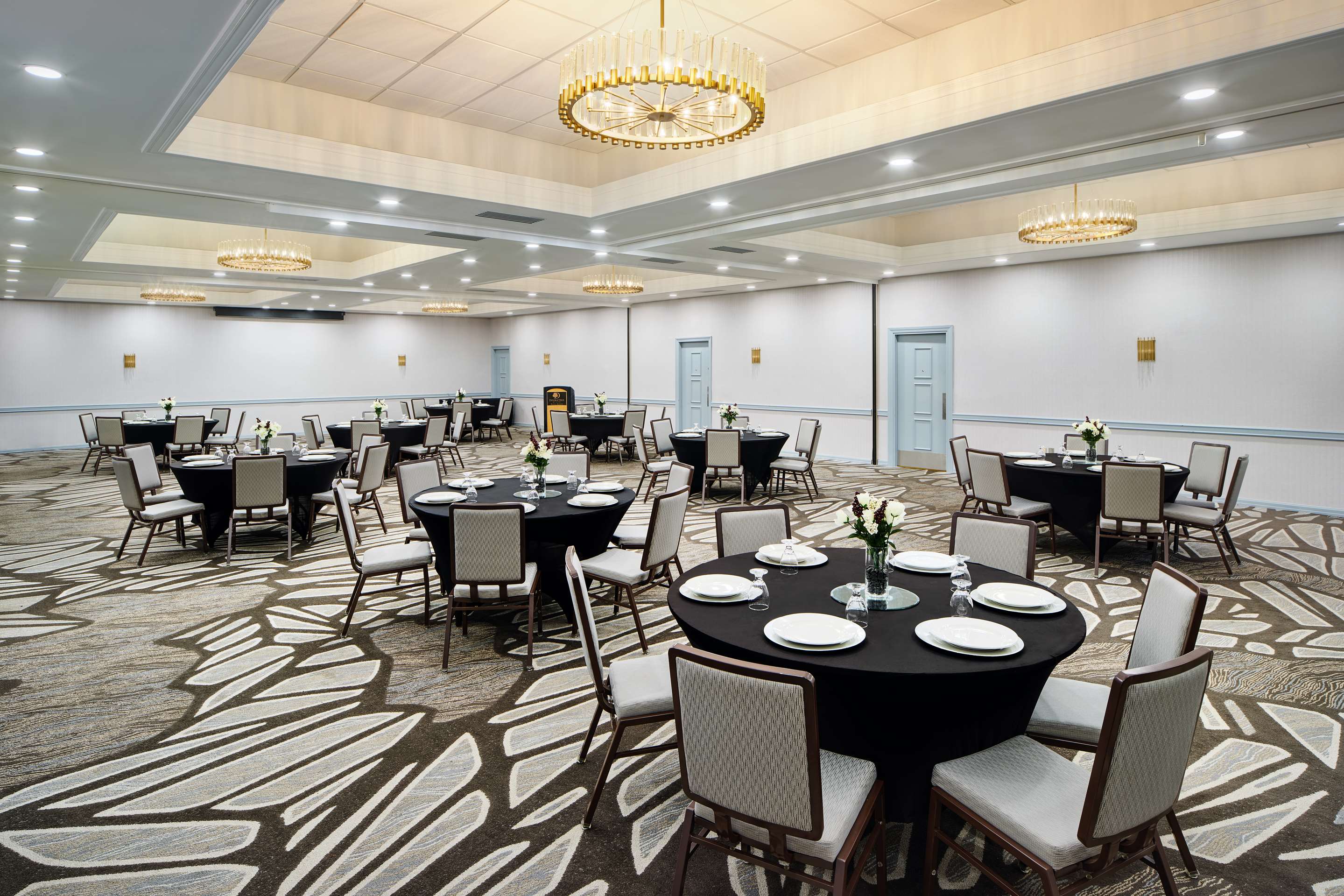 Meeting Room | DoubleTree by Hilton Hotel Rocky Mount