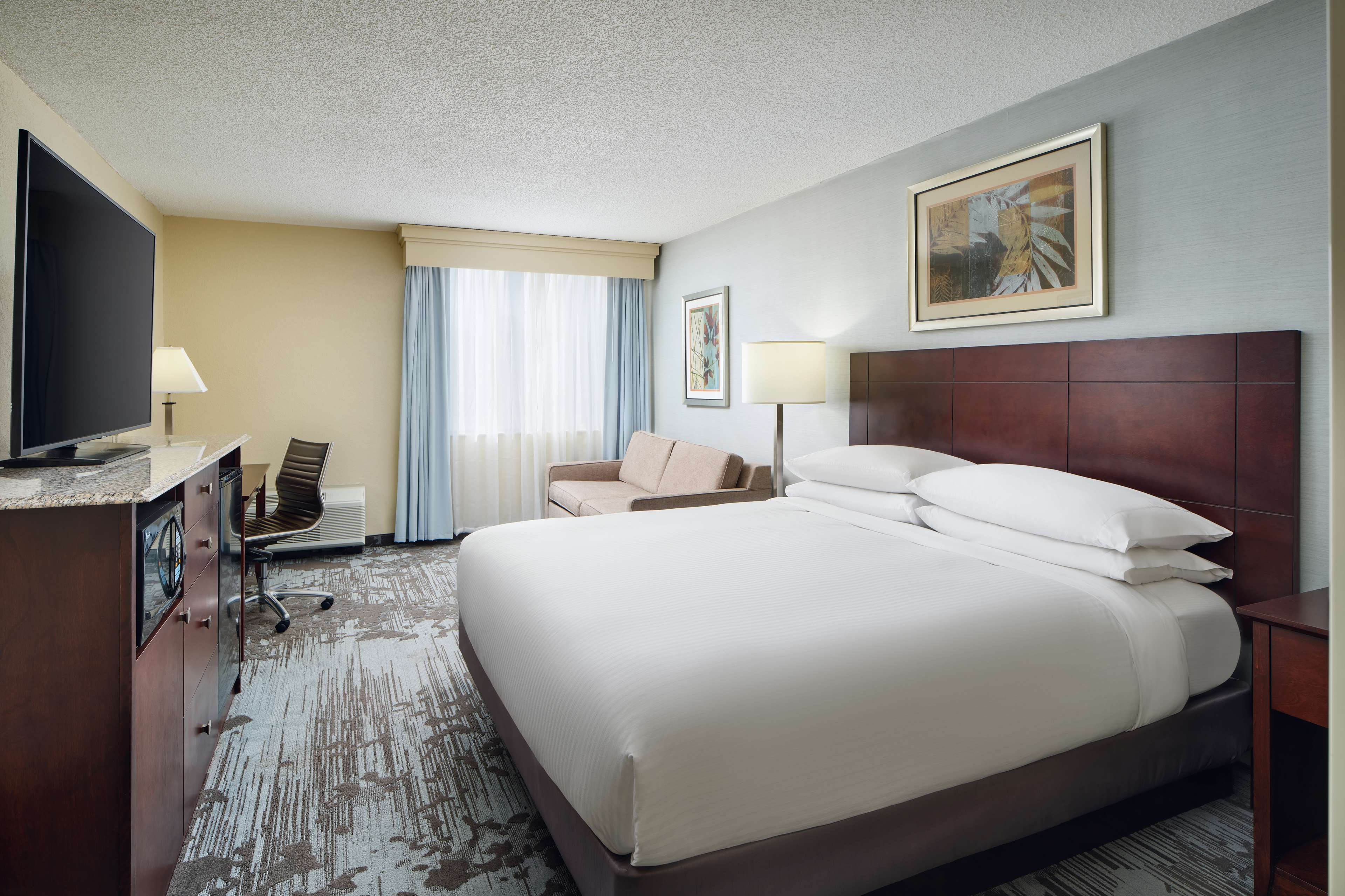 DoubleTree by Hilton Hotel Rocky Mount Room Type - 1 KG ACC RI SHWR NO SMOK