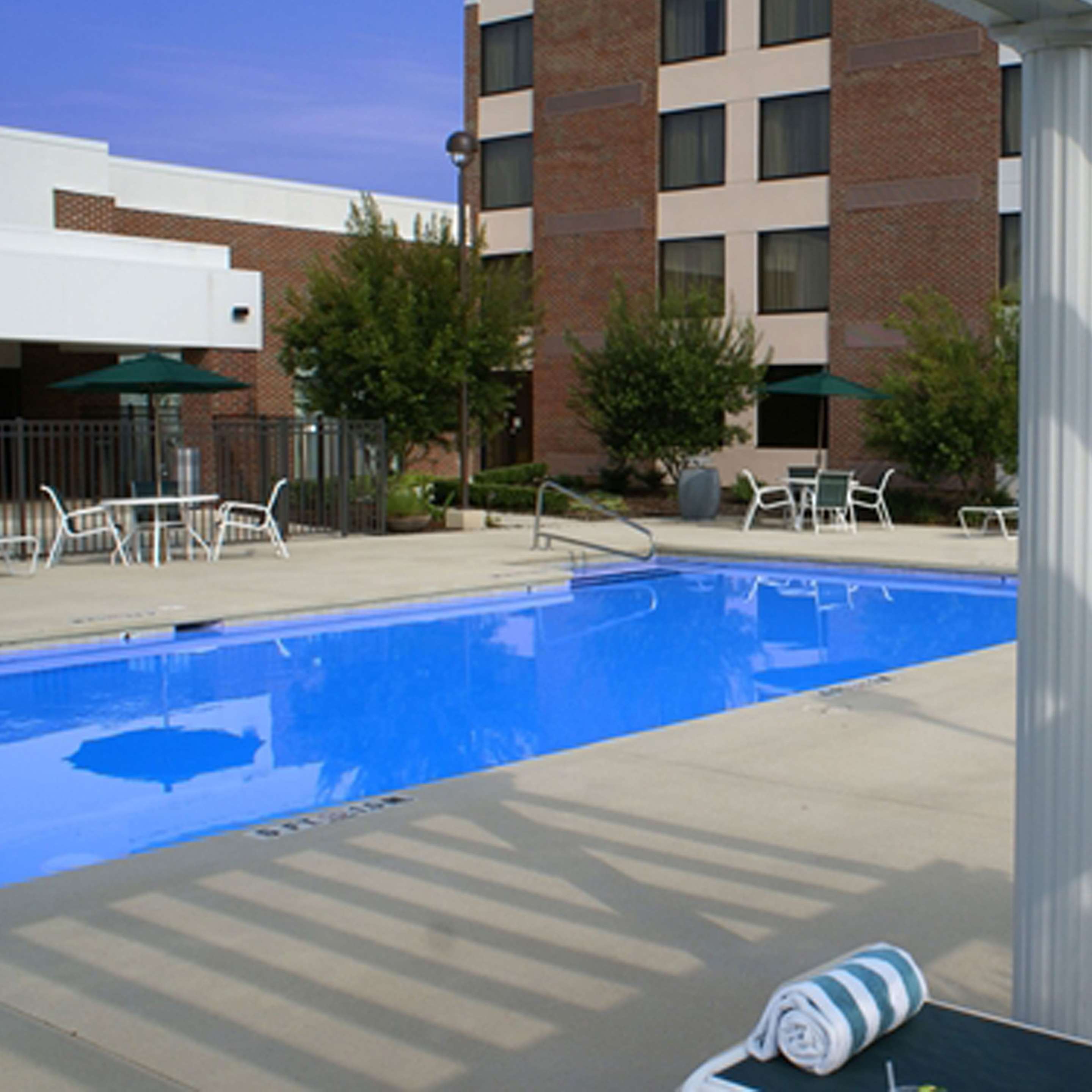 Pool | DoubleTree by Hilton Hotel Rocky Mount