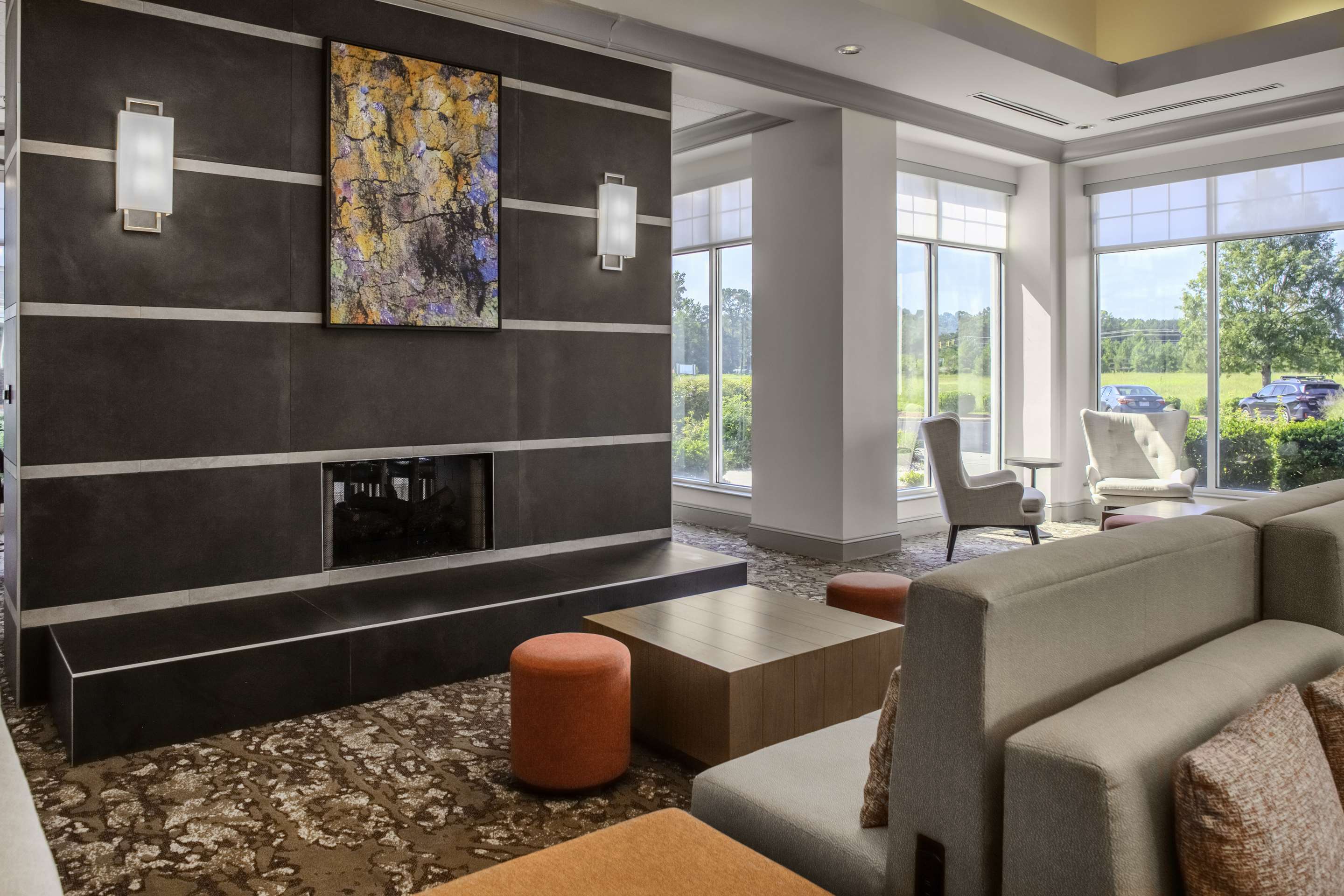 Lobby | Hilton Garden Inn Roanoke Rapids