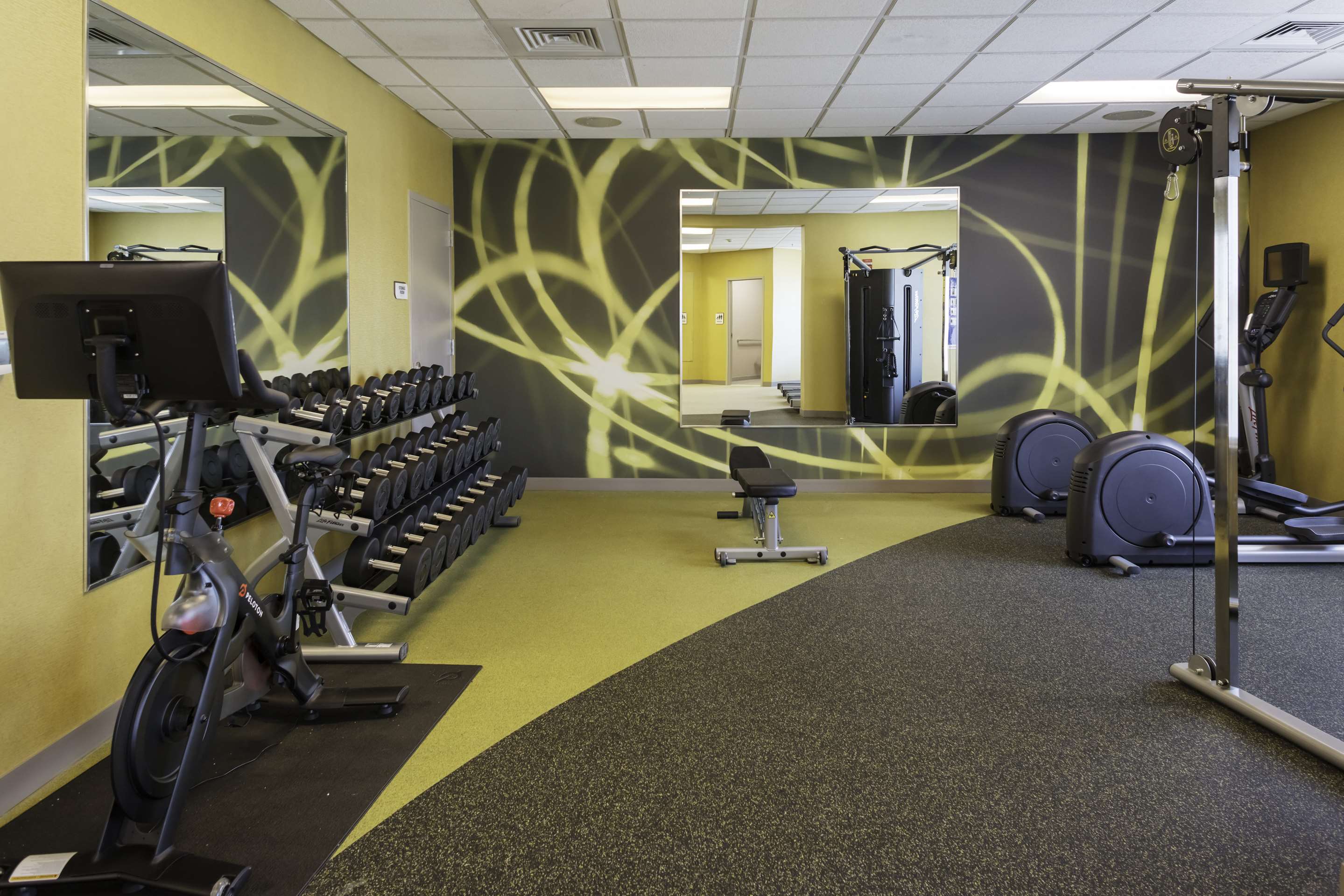 Health club fitness center gym | Hilton Garden Inn Roanoke Rapids