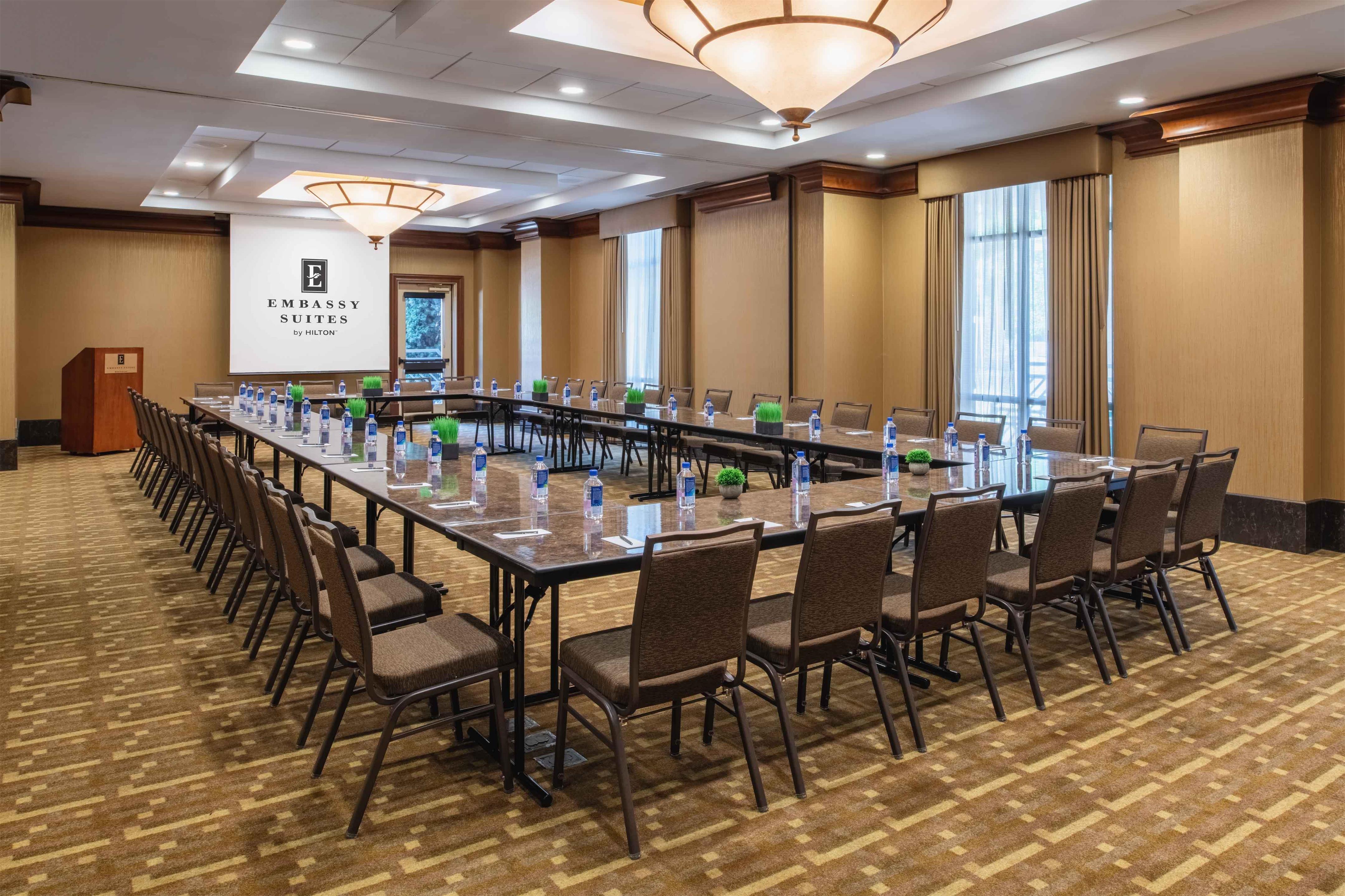 Meeting Room | Embassy Suites by Hilton Sacramento Riverfront Promenade