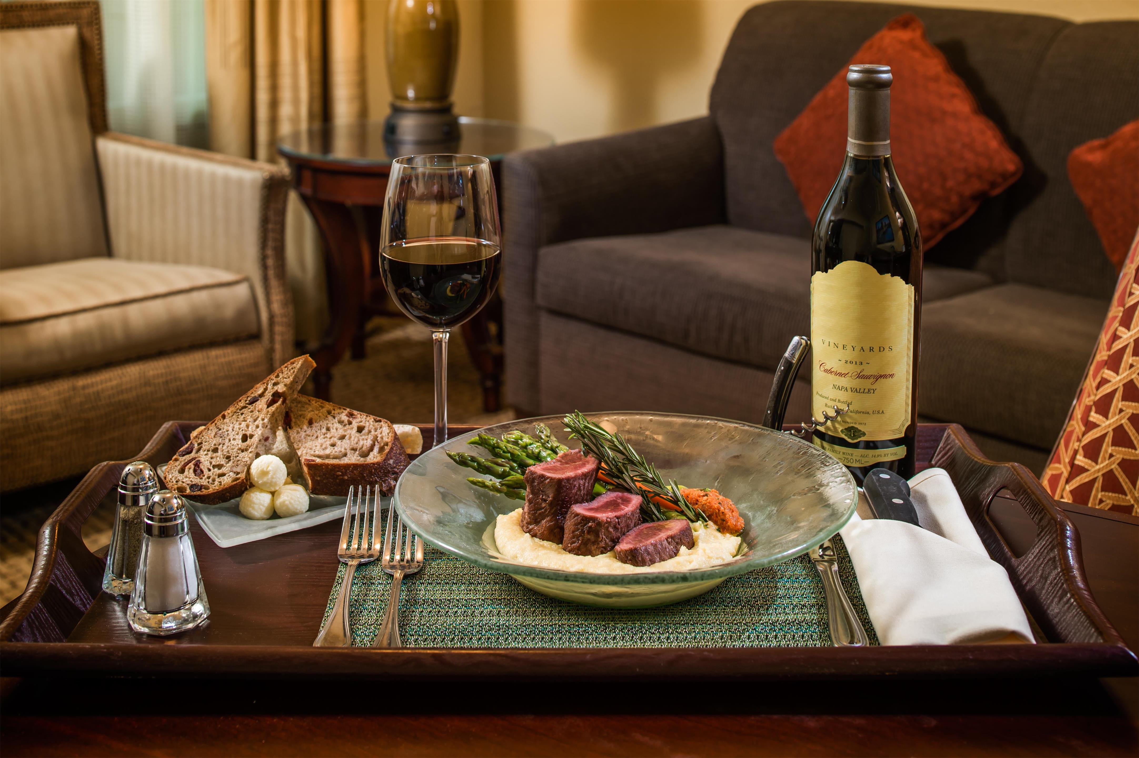 Restaurant | Embassy Suites by Hilton Sacramento Riverfront Promenade