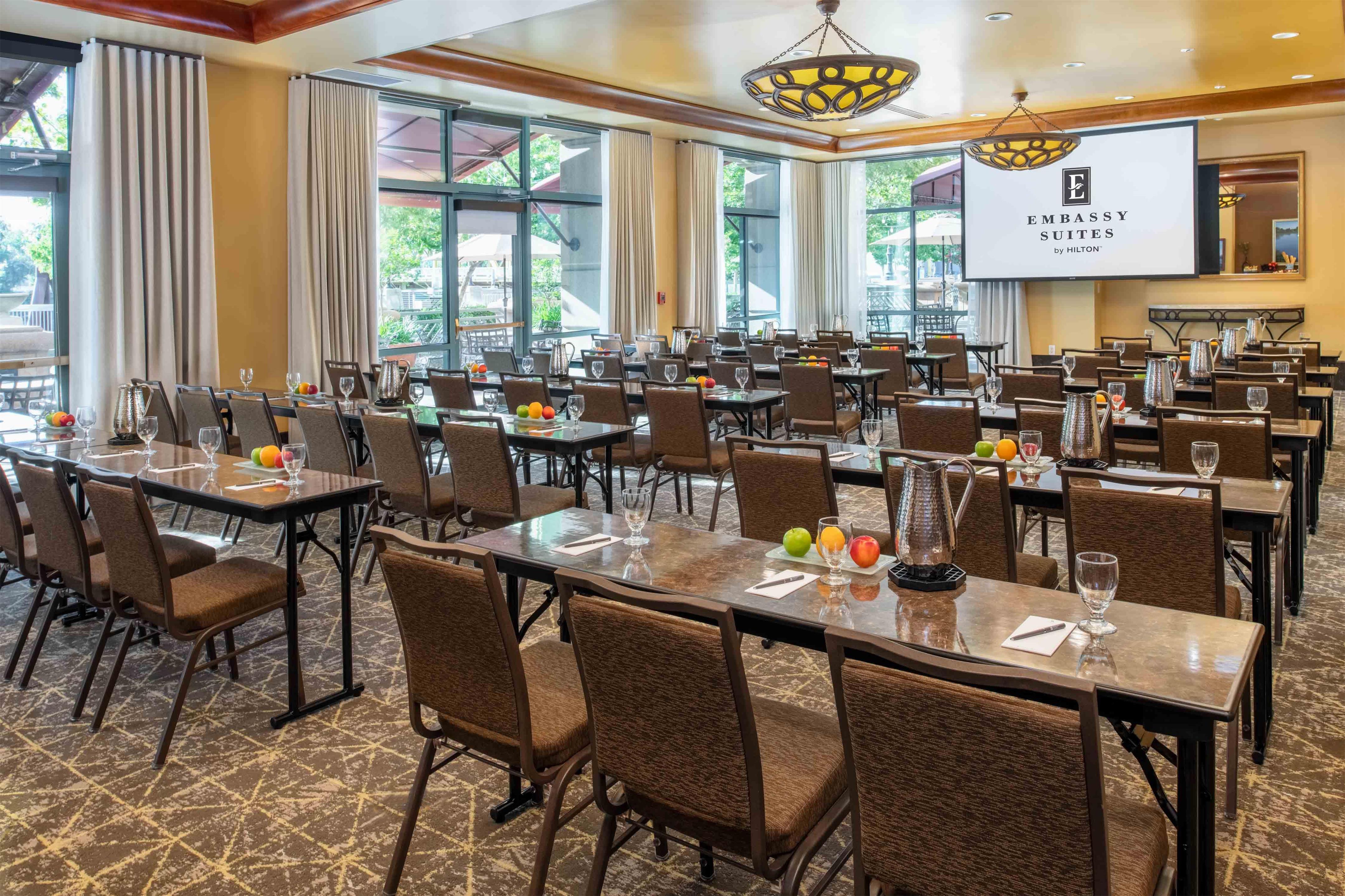 Meeting Room | Embassy Suites by Hilton Sacramento Riverfront Promenade