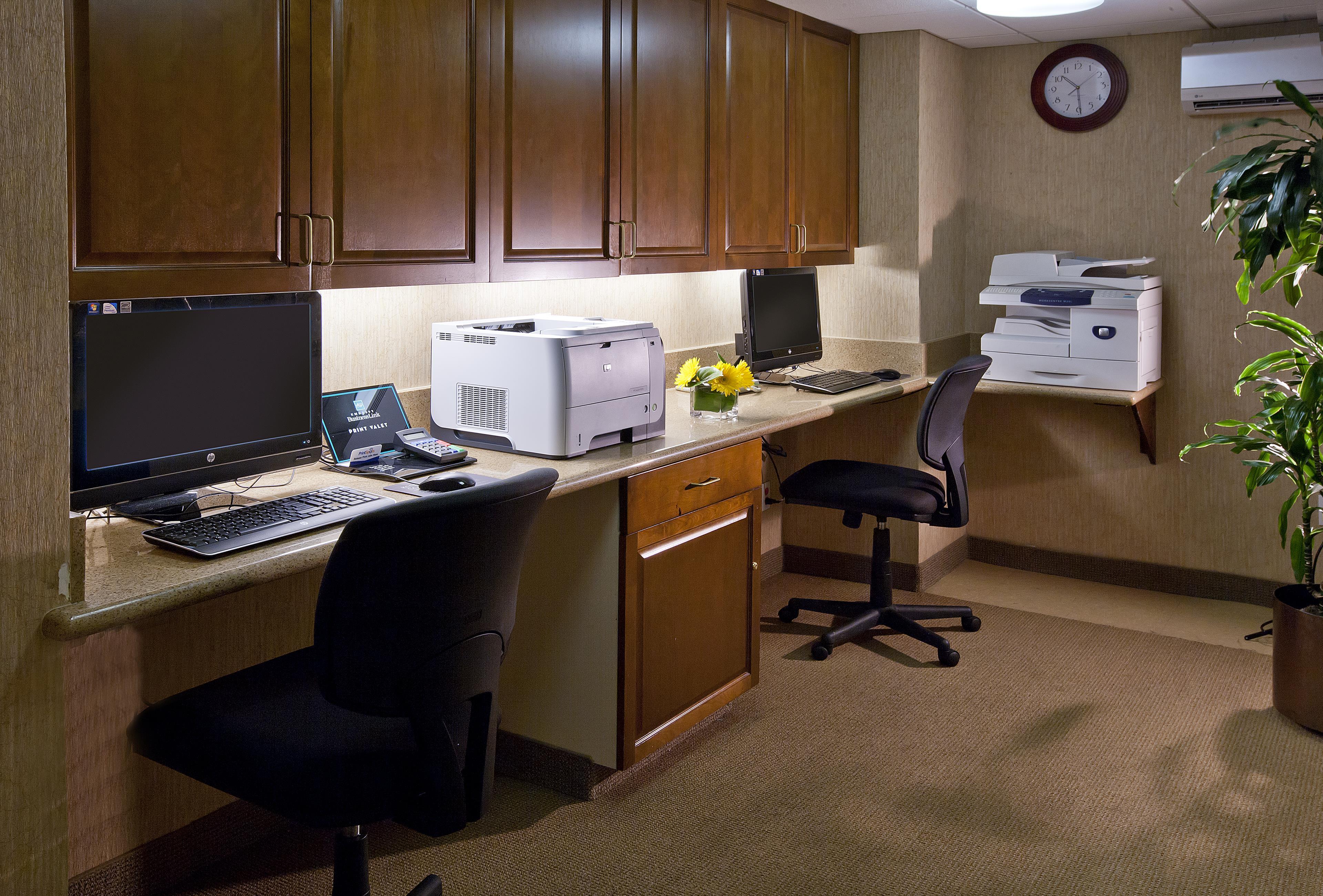 Business Center | Embassy Suites by Hilton Sacramento Riverfront Promenade