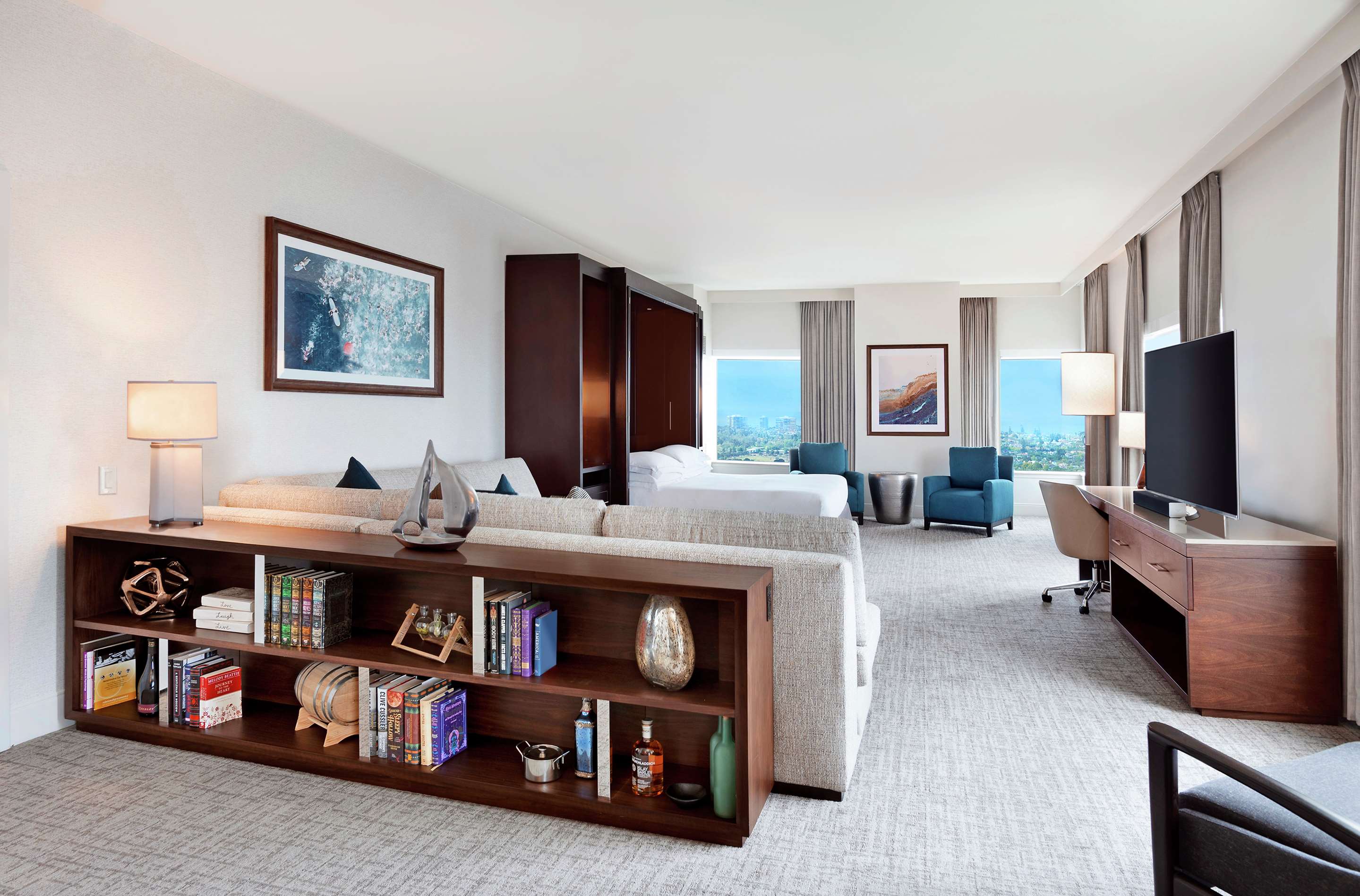 Guest room
