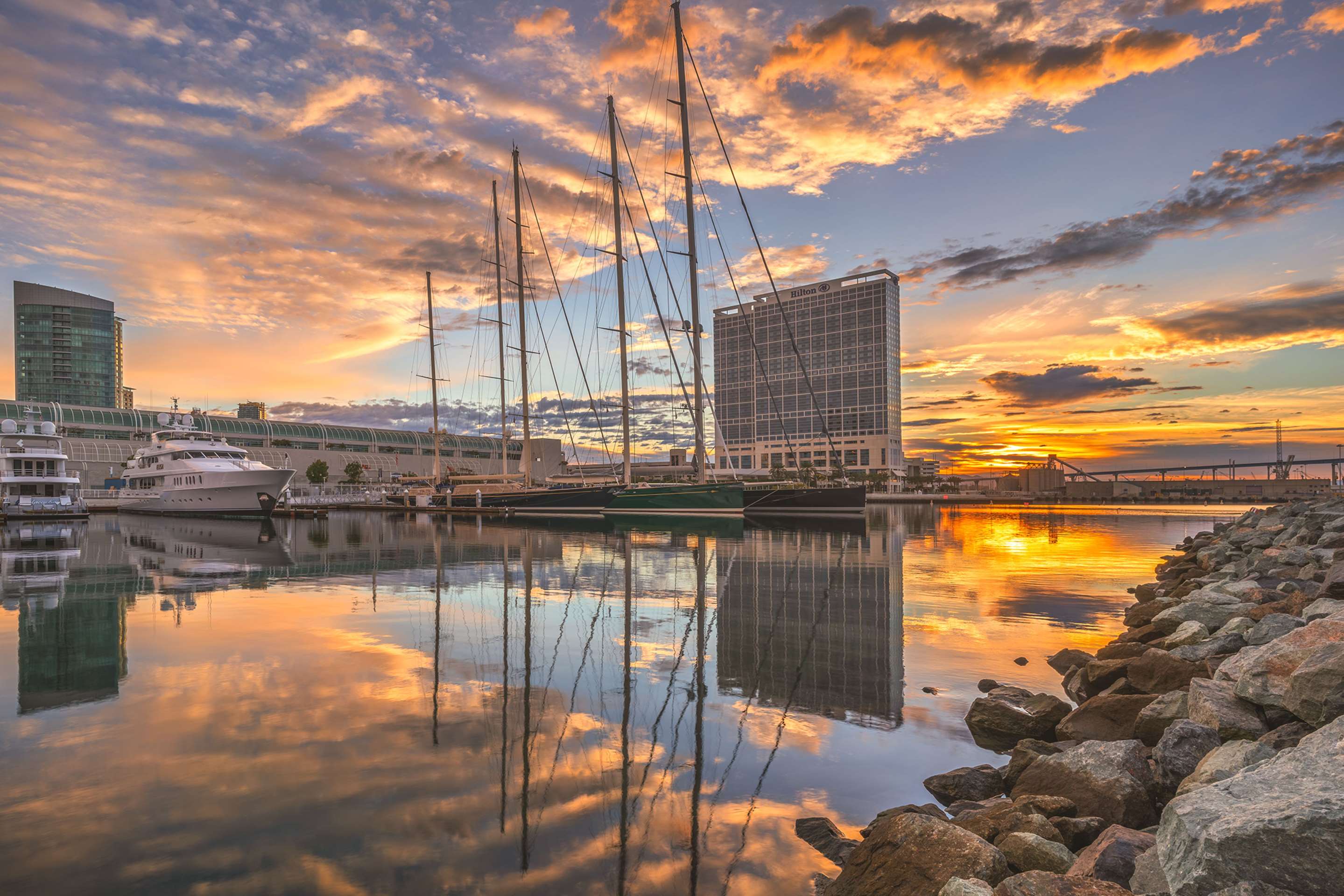 Exterior | Hilton San Diego Bayfront
