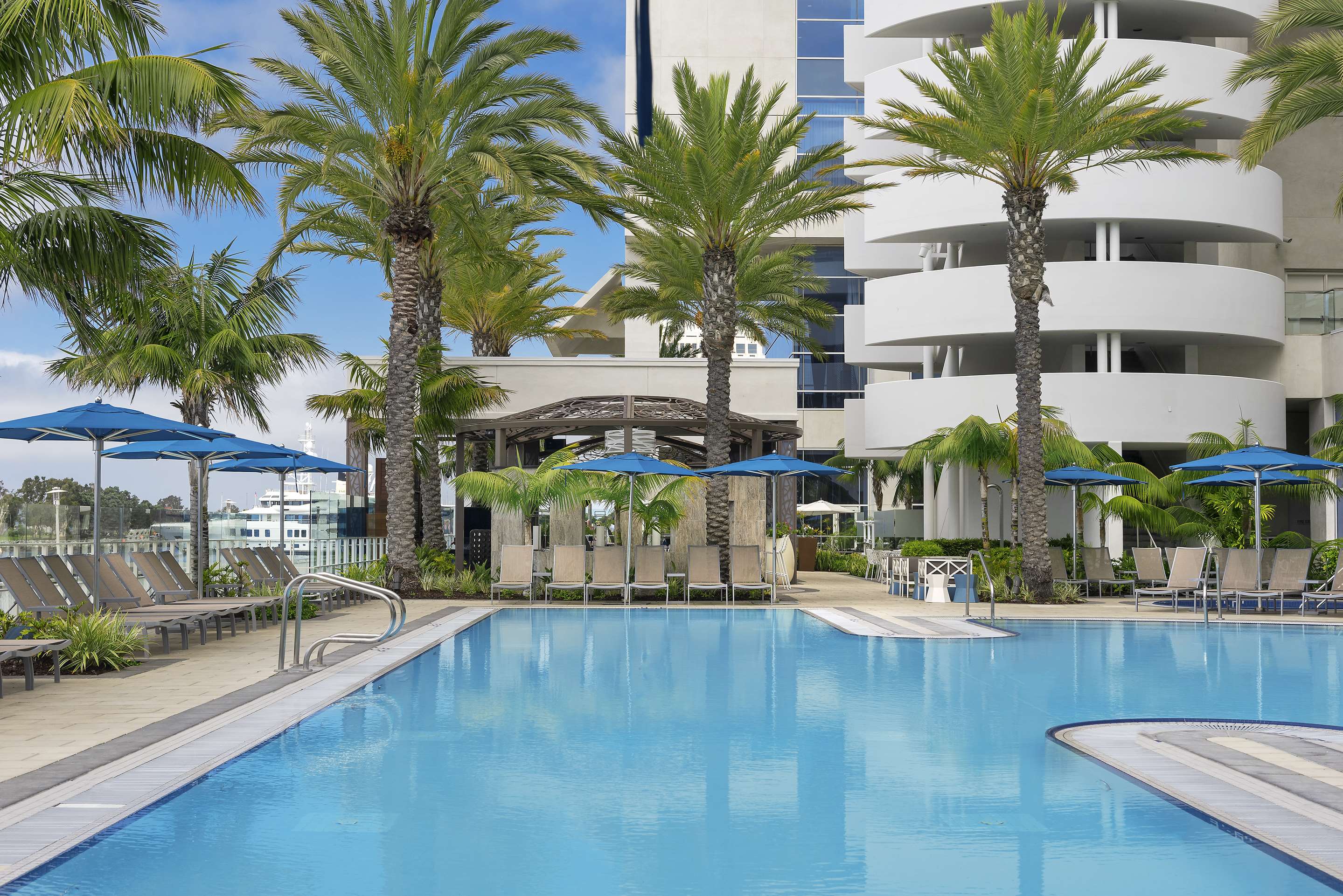 Pool | Hilton San Diego Bayfront