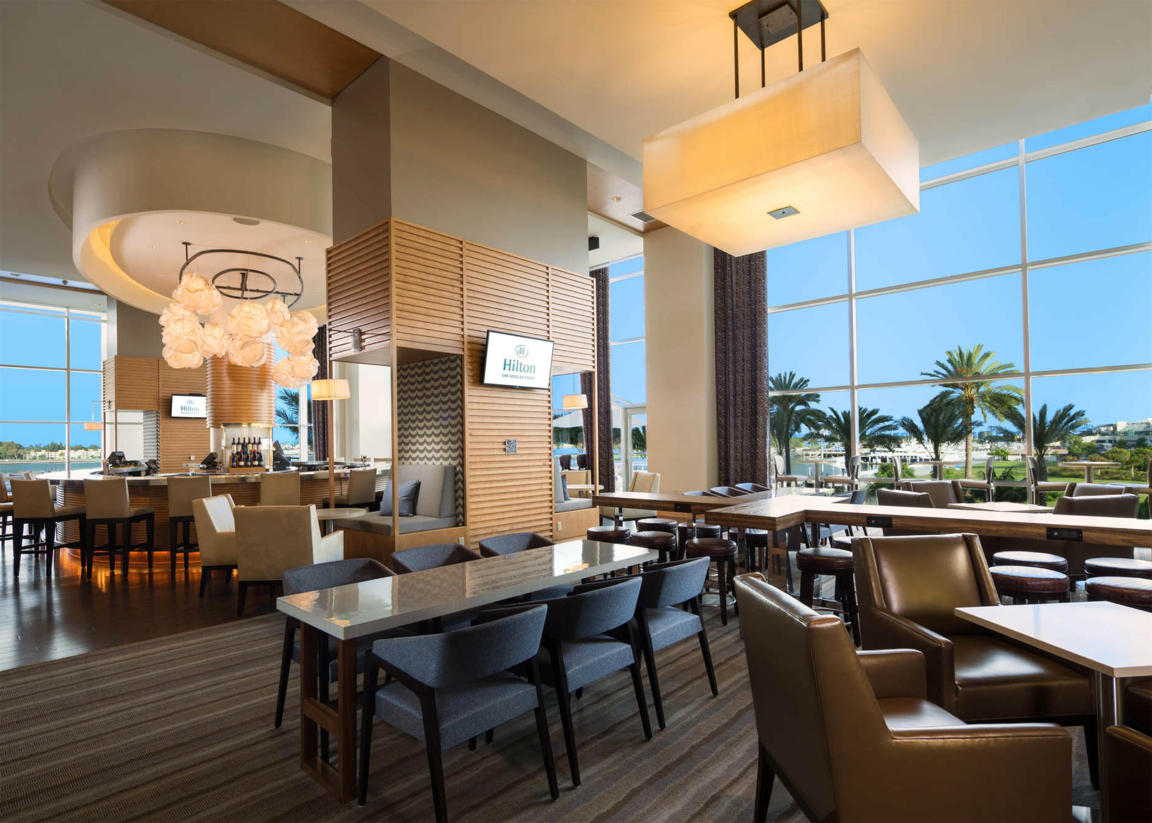Lobby | Hilton San Diego Bayfront