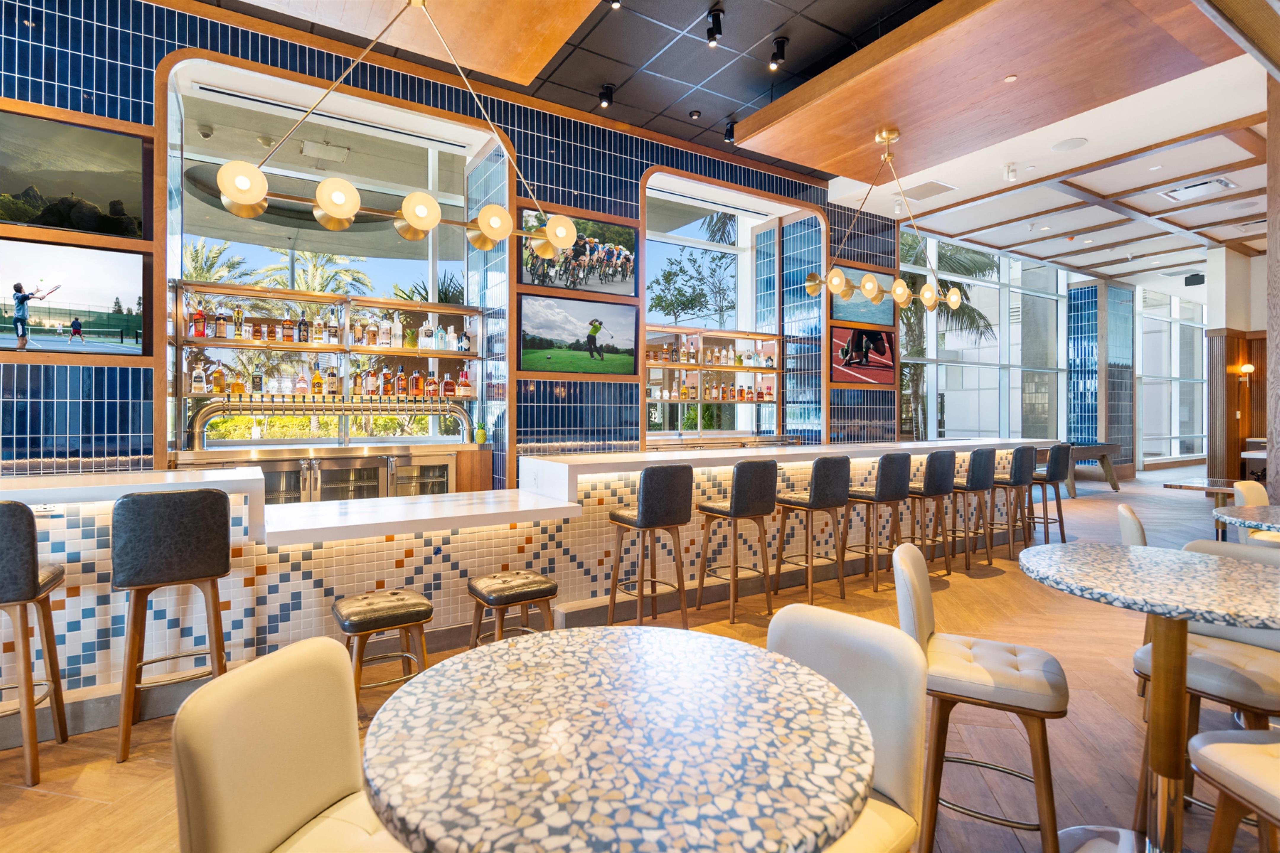 BarLounge | Hilton San Diego Bayfront