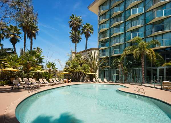 Pool - DoubleTree by Hilton San Diego Hotel Circle - I-8, Exit 3
