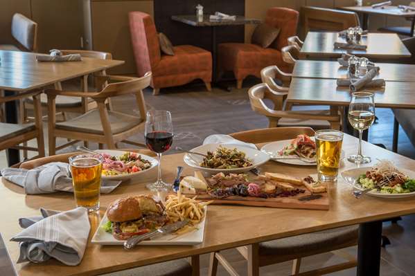 Restaurant - Hilton Hotel Del Mar - I-5, Exit 36