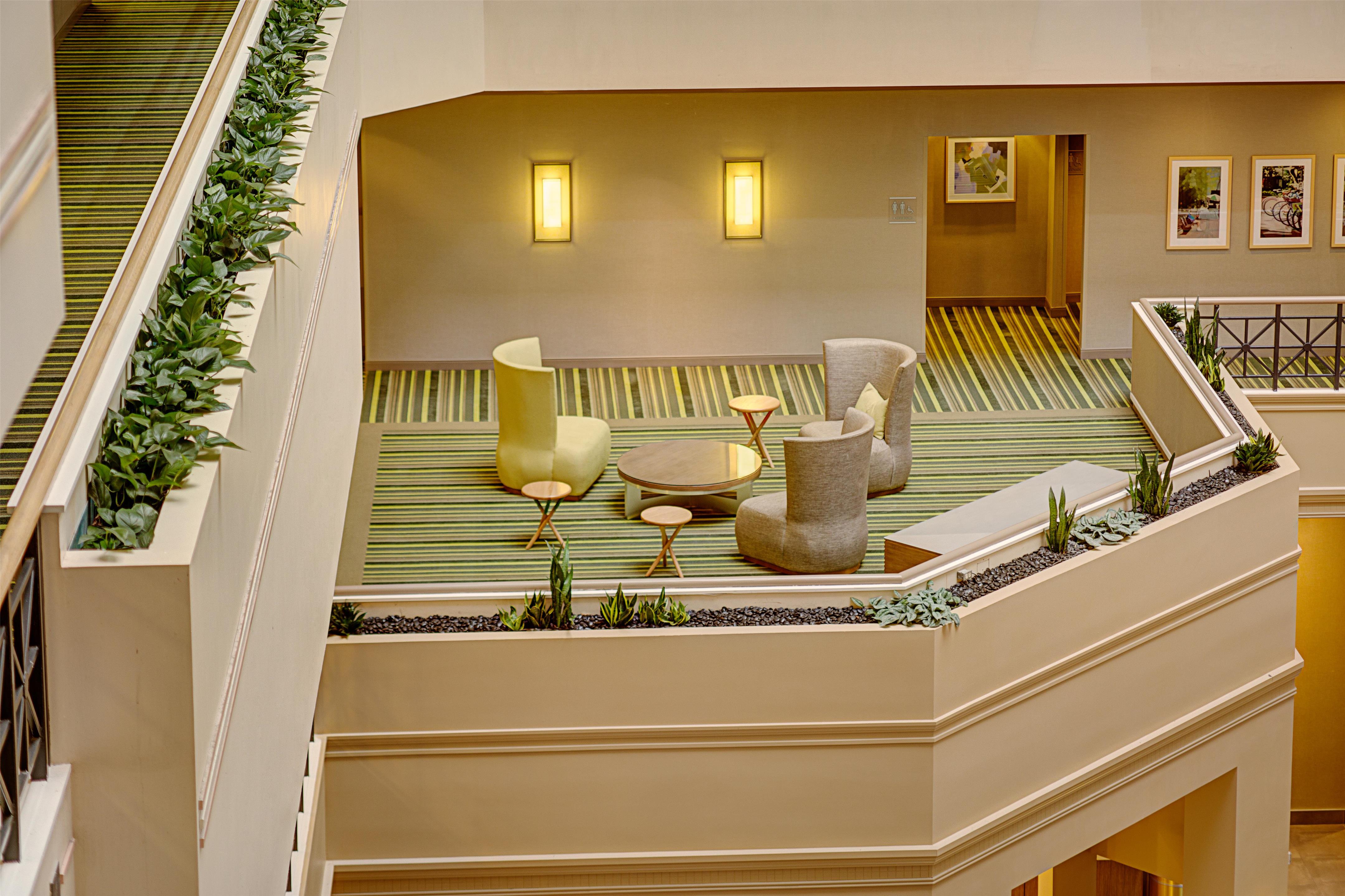 Lobby | Embassy Suites by Hilton San Diego Bay Downtown