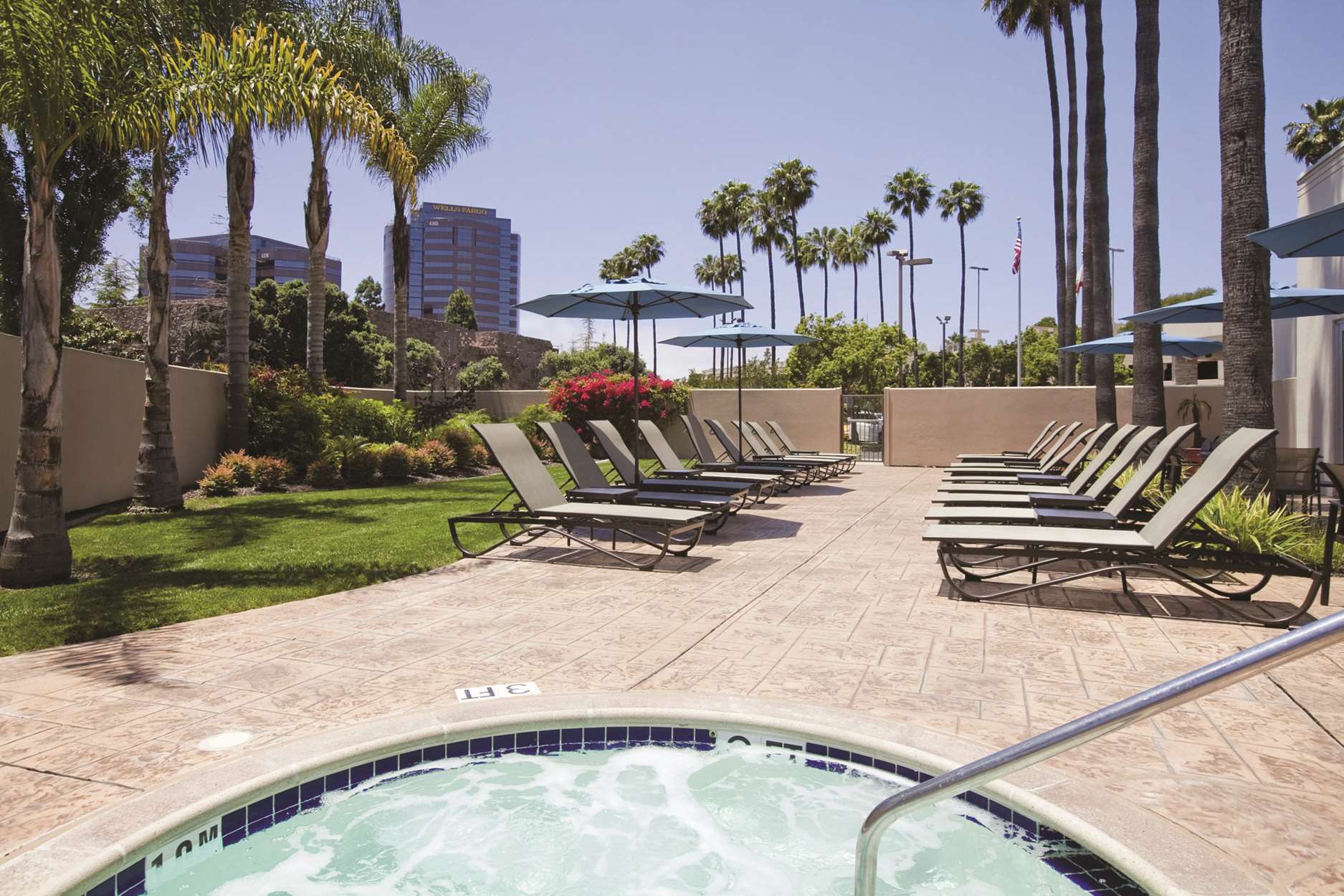 Spa | Embassy Suites by Hilton San Diego La Jolla