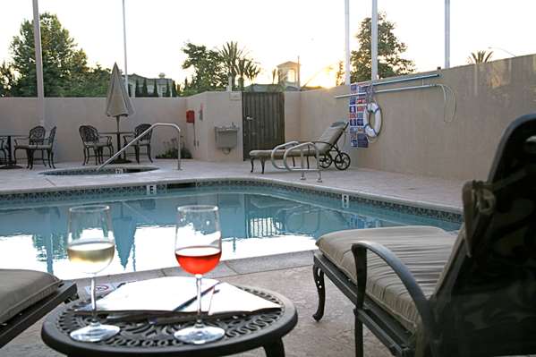 Pool - Hilton Garden Inn San Diego Del Mar - I-5, Exit 32