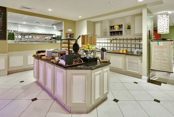 Amenities - Hilton Garden Inn San Diego Del Mar - I-5, Exit 32