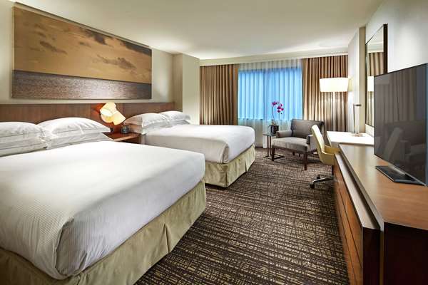  - Hilton Hotel Mission Valley San Diego - I-8, Exit 5