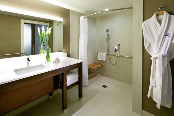  - Hilton Hotel Mission Valley San Diego - I-8, Exit 5