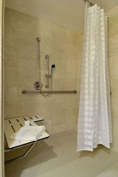  - Hilton Hotel Mission Valley San Diego - I-8, Exit 5