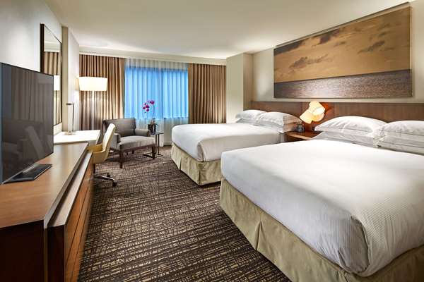  - Hilton Hotel Mission Valley San Diego - I-8, Exit 5