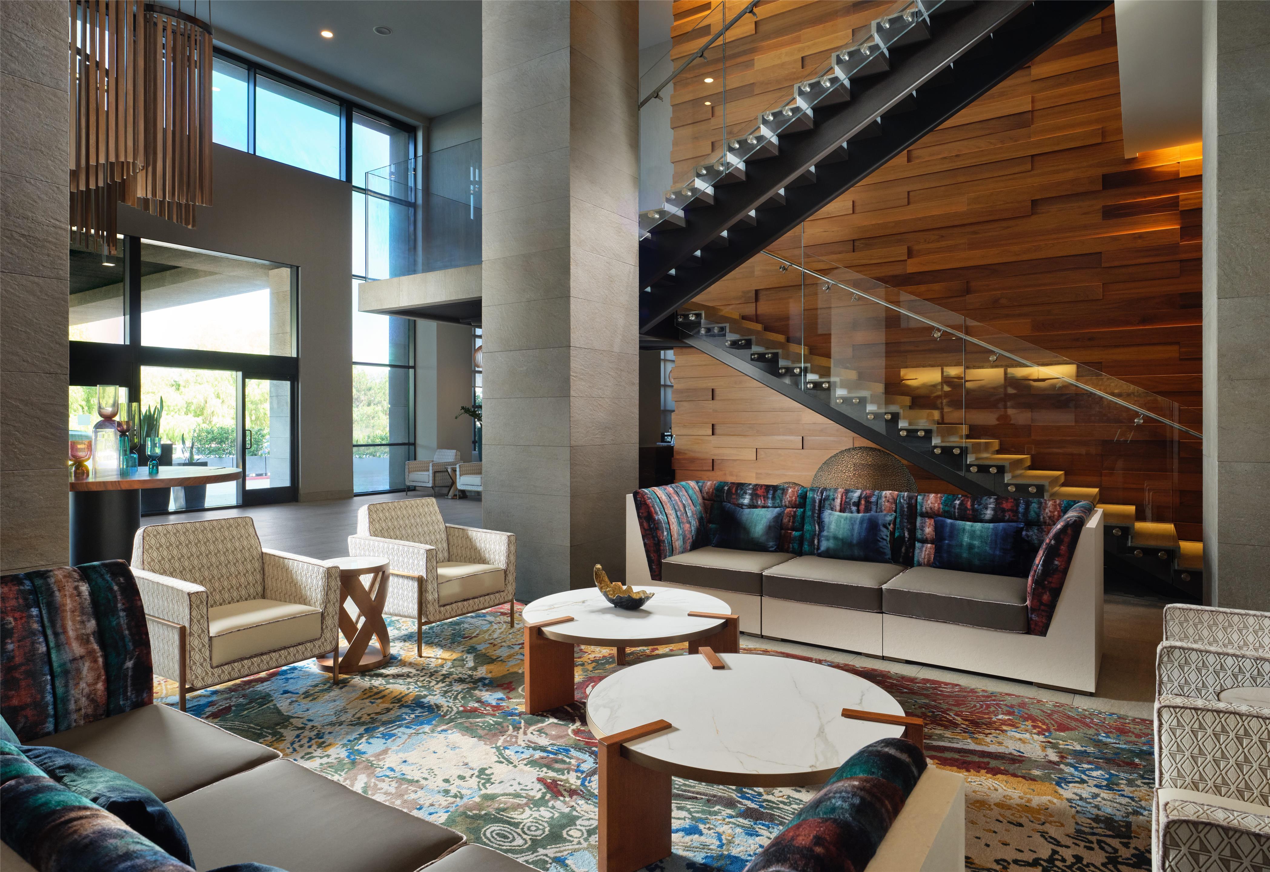 Lobby | Hilton San Diego Mission Valley