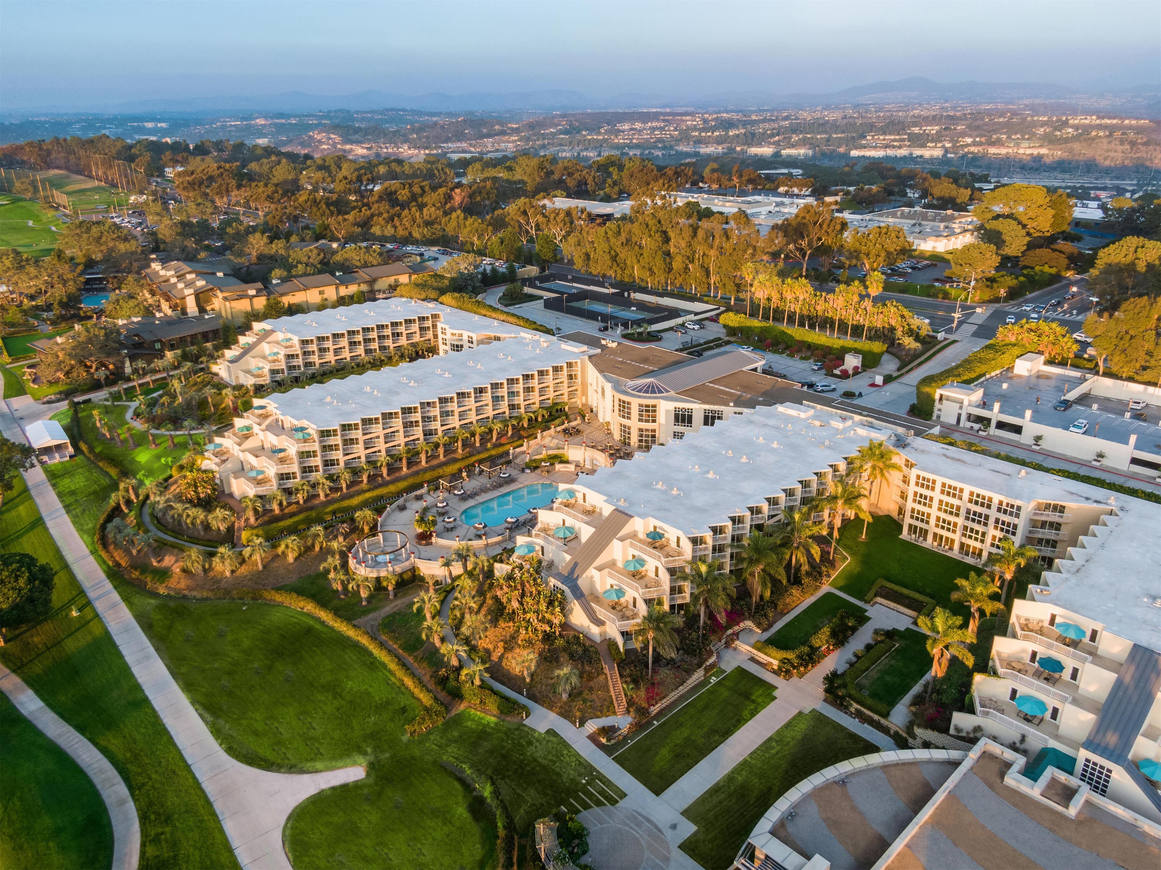 Exterior | Hilton La Jolla Torrey Pines