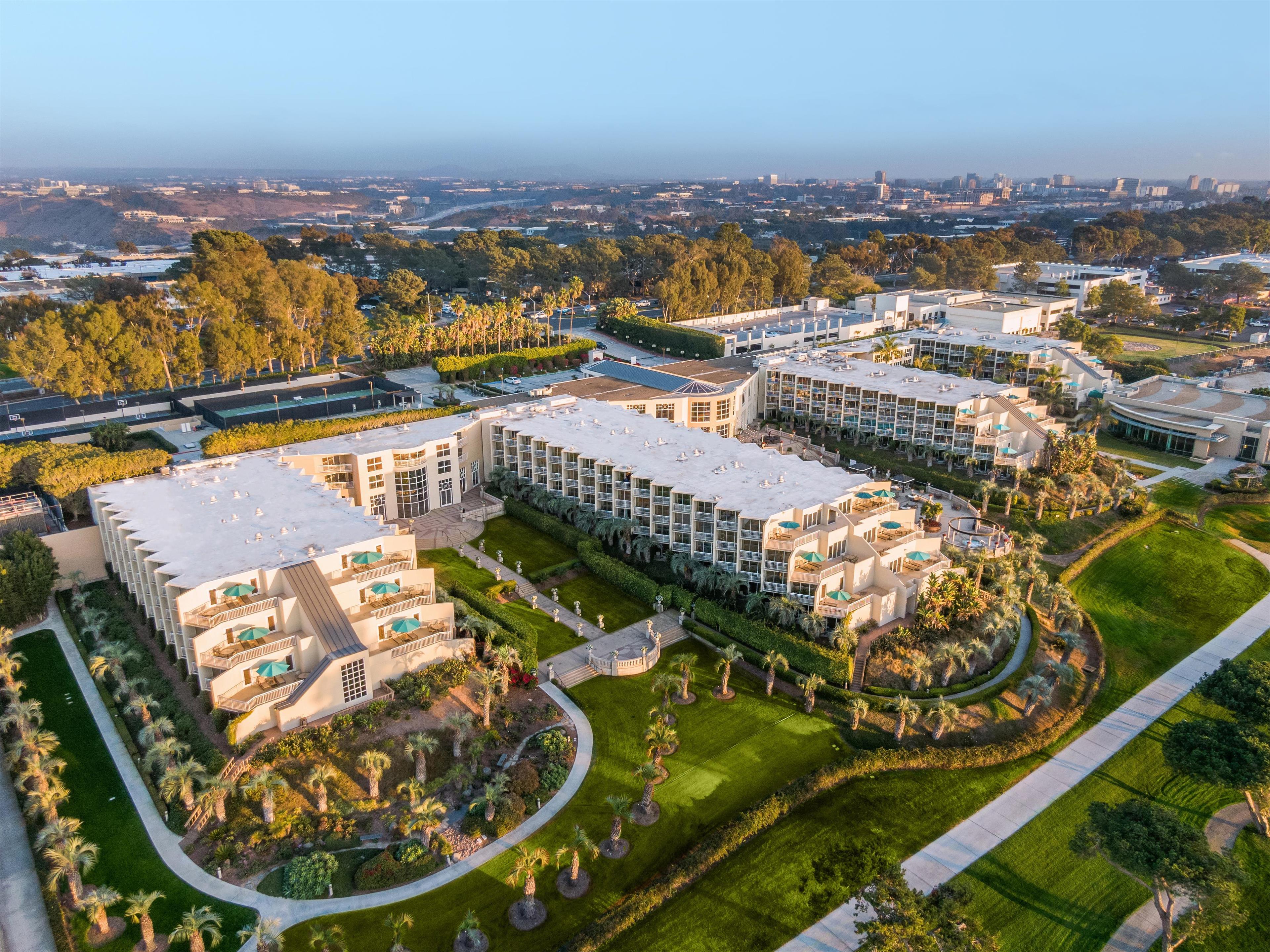 Exterior | Hilton La Jolla Torrey Pines
