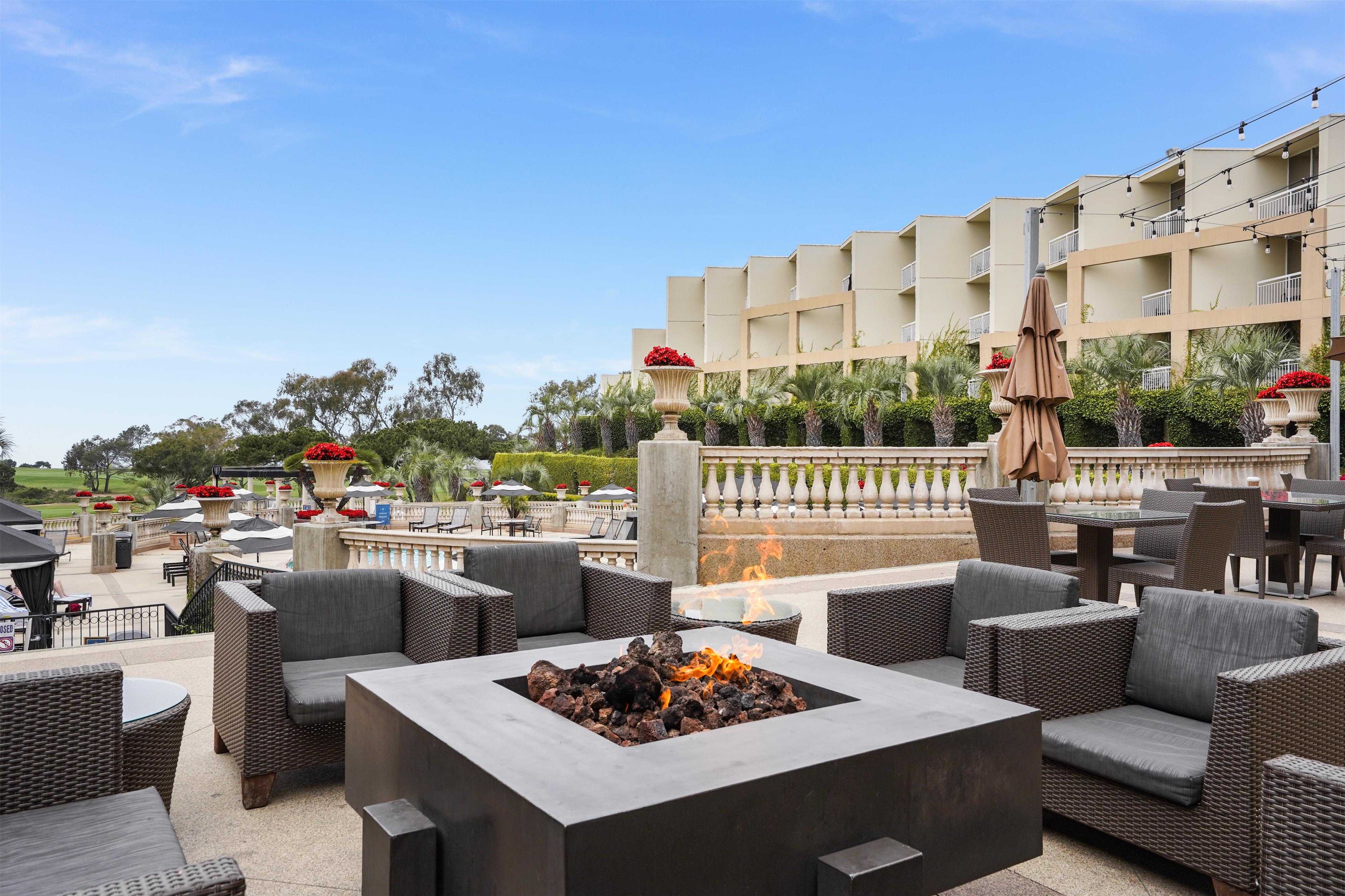 Restaurant | Hilton La Jolla Torrey Pines