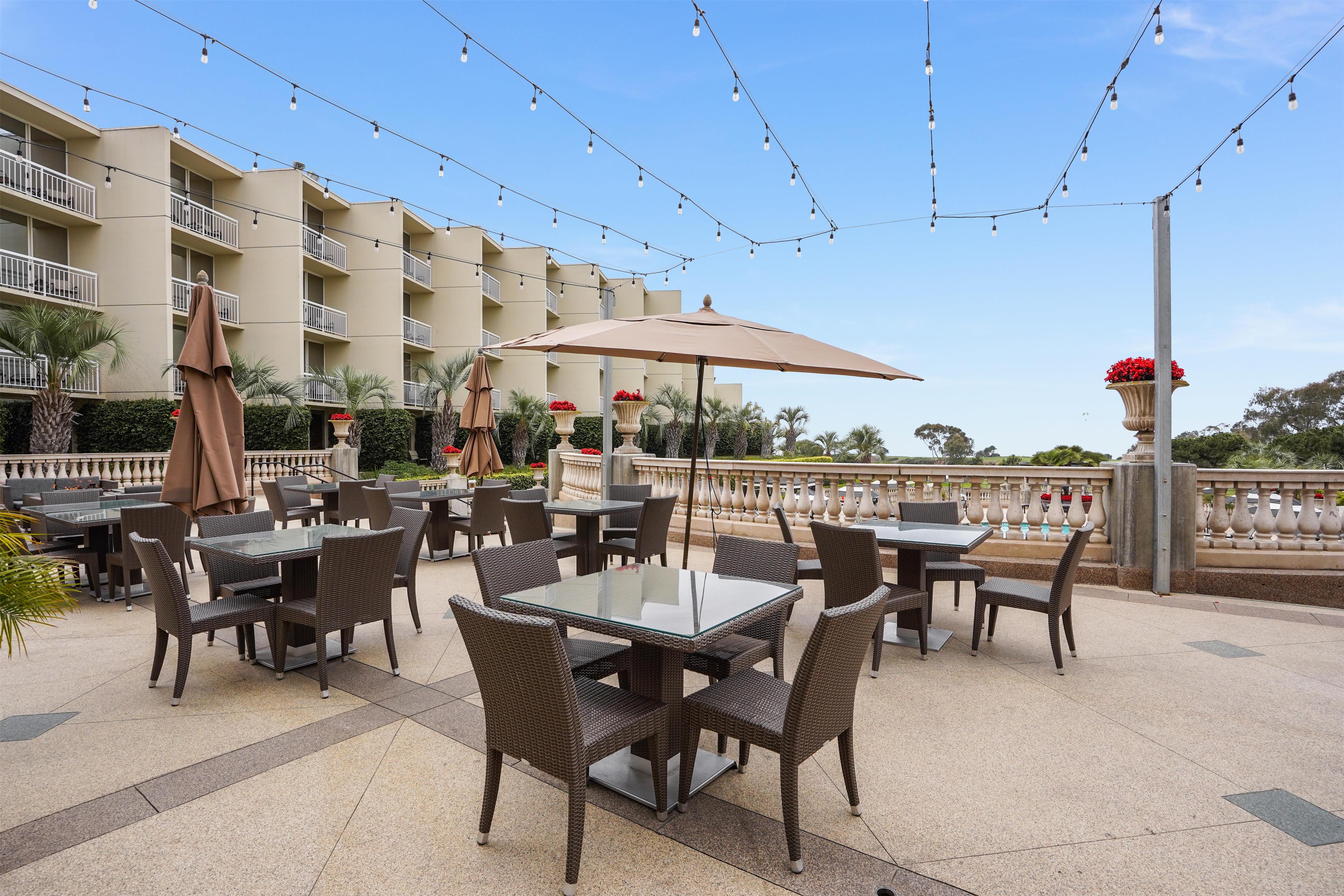 Restaurant | Hilton La Jolla Torrey Pines