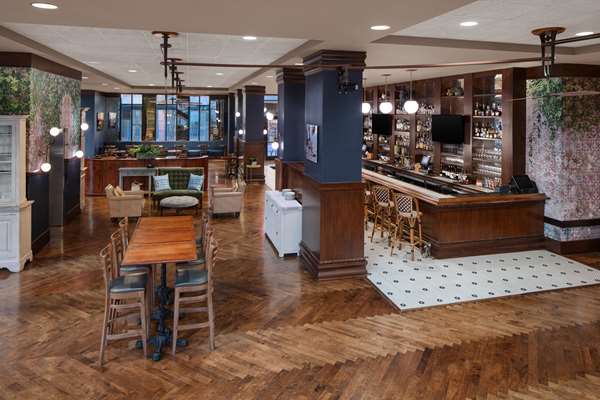 Restaurant - Embassy Suites Riverwalk San Antonio - I-10 & I-35, Exit 155B