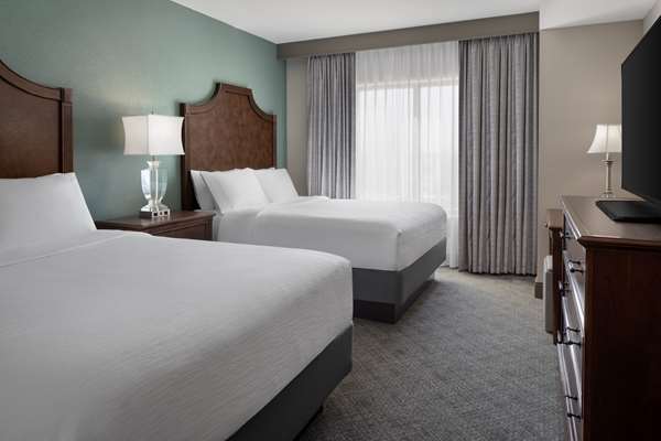  - Embassy Suites Riverwalk San Antonio - I-10 & I-35, Exit 155B