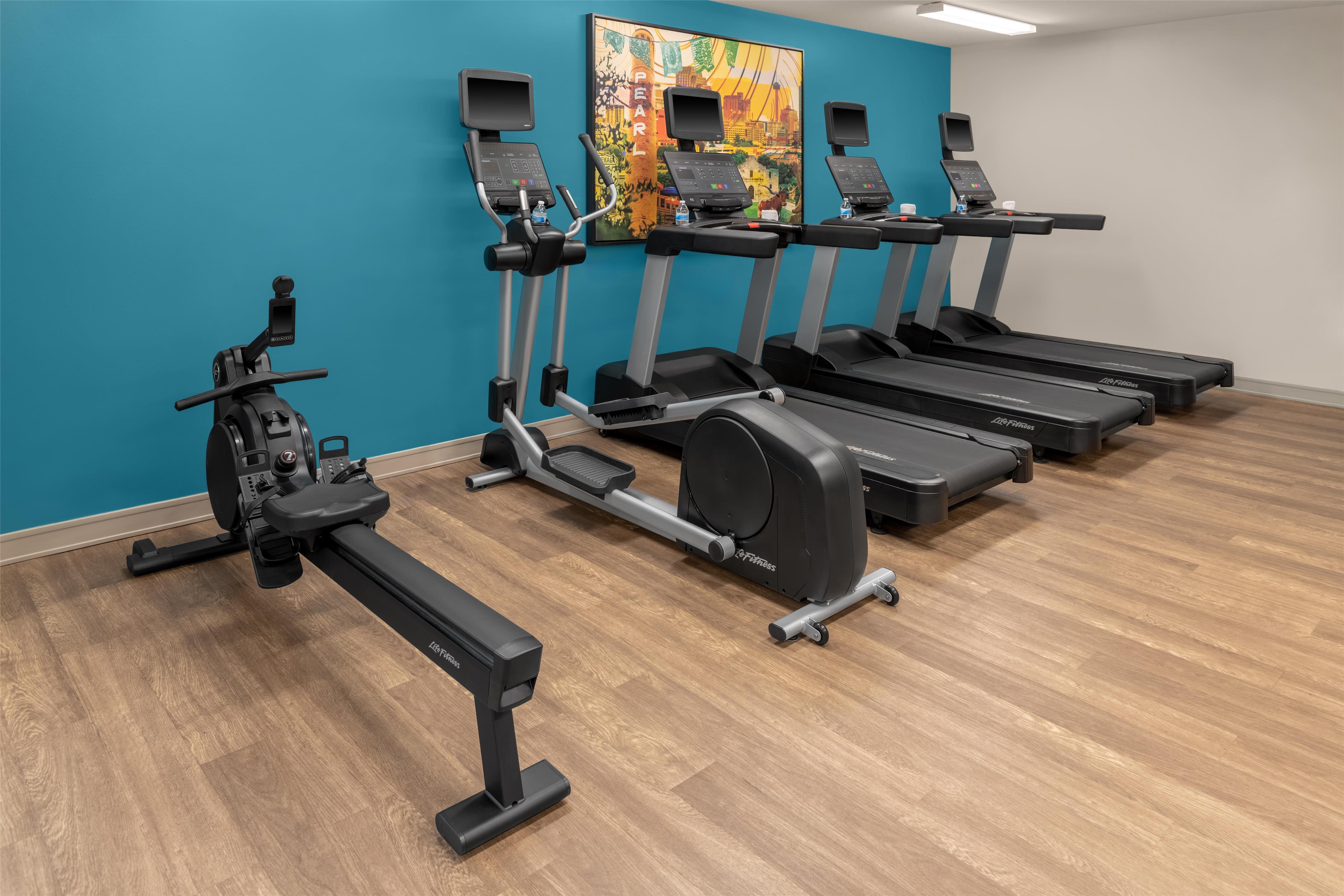 Health club fitness center gym | Embassy Suites San Antonio Riverwalk-Downtown